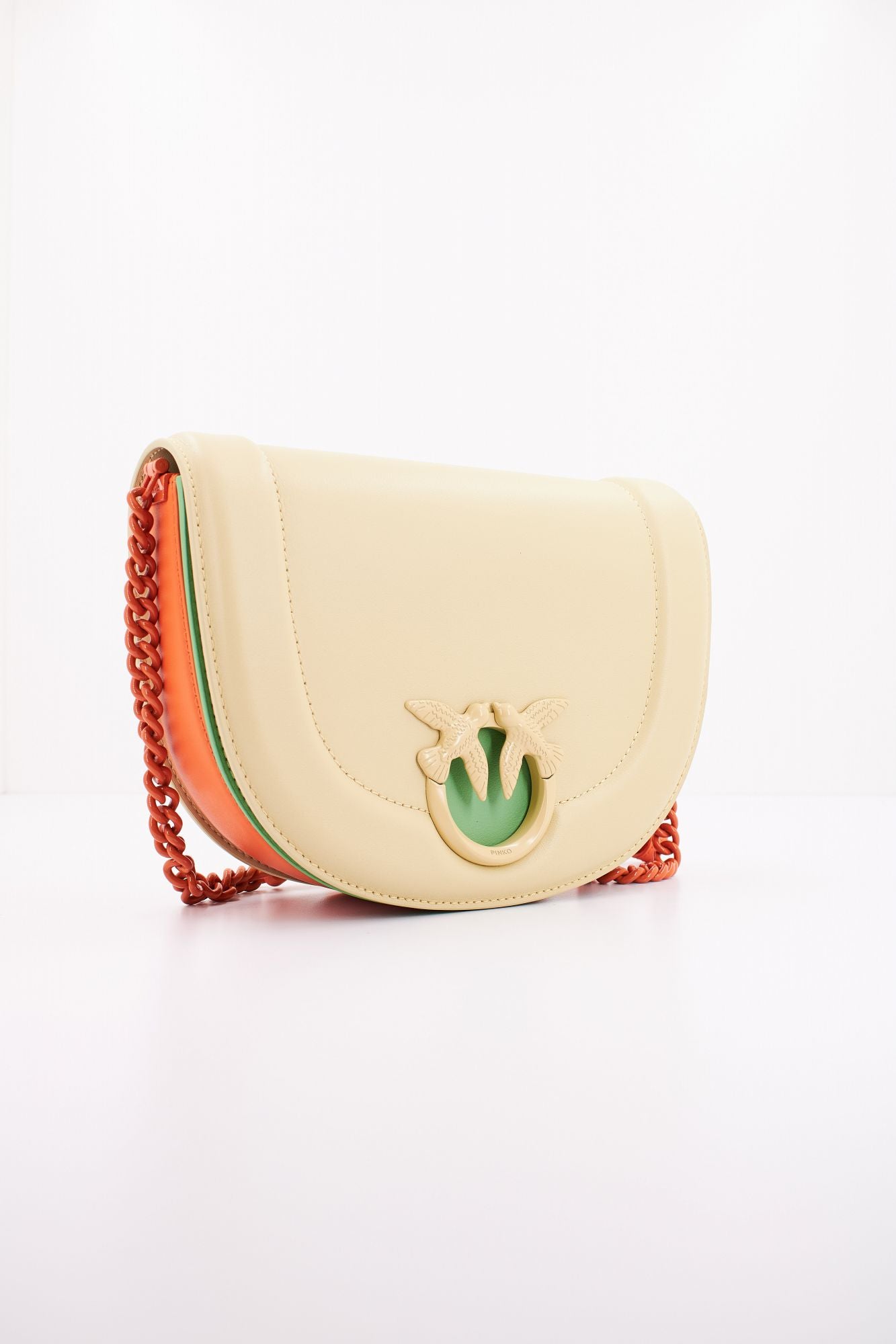 PINKO LOVE ROUND CLICK CLASSIC en color AMARILLO (2)