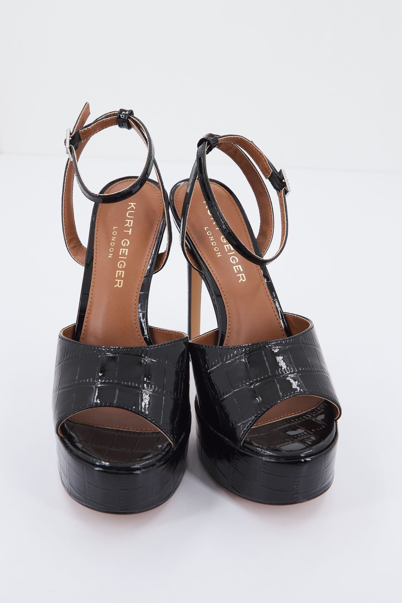KURT GEIGER LONDON PIERRA PEEP TOE PLATFOR en color NEGRO (2)