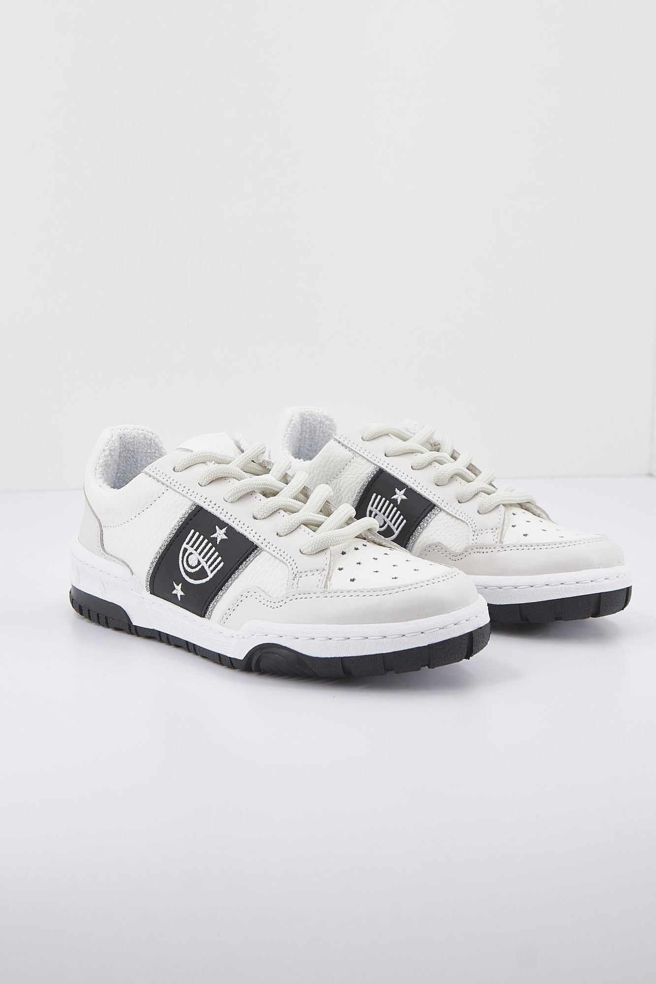 CHIARA FERRAGNI SNEAKERS CF1 en color BLANCO (1)