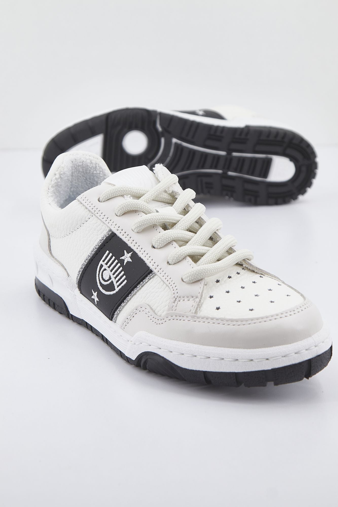 CHIARA FERRAGNI SNEAKERS CF1 en color BLANCO (2)