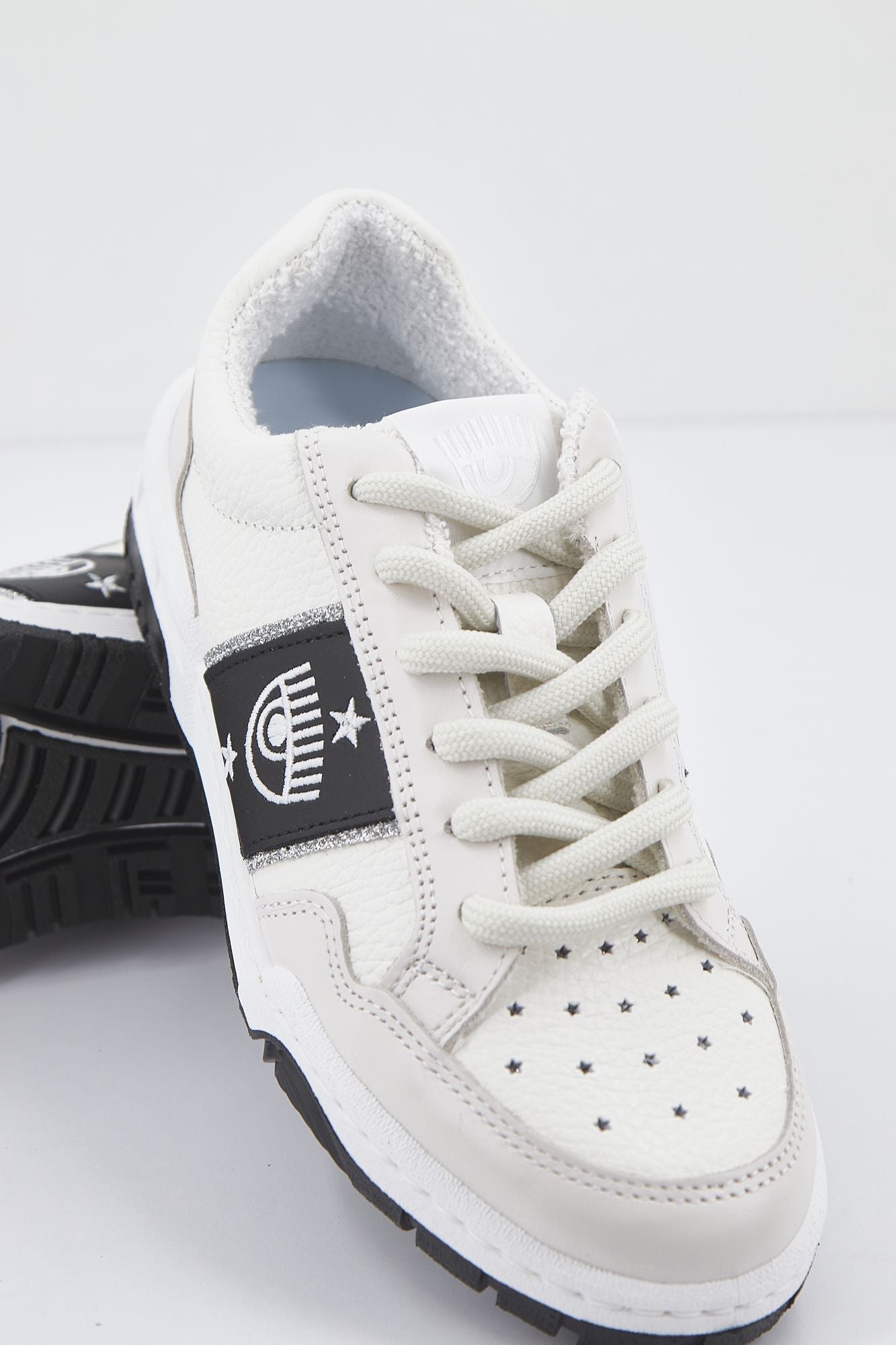 CHIARA FERRAGNI SNEAKERS CF1 en color BLANCO (3)