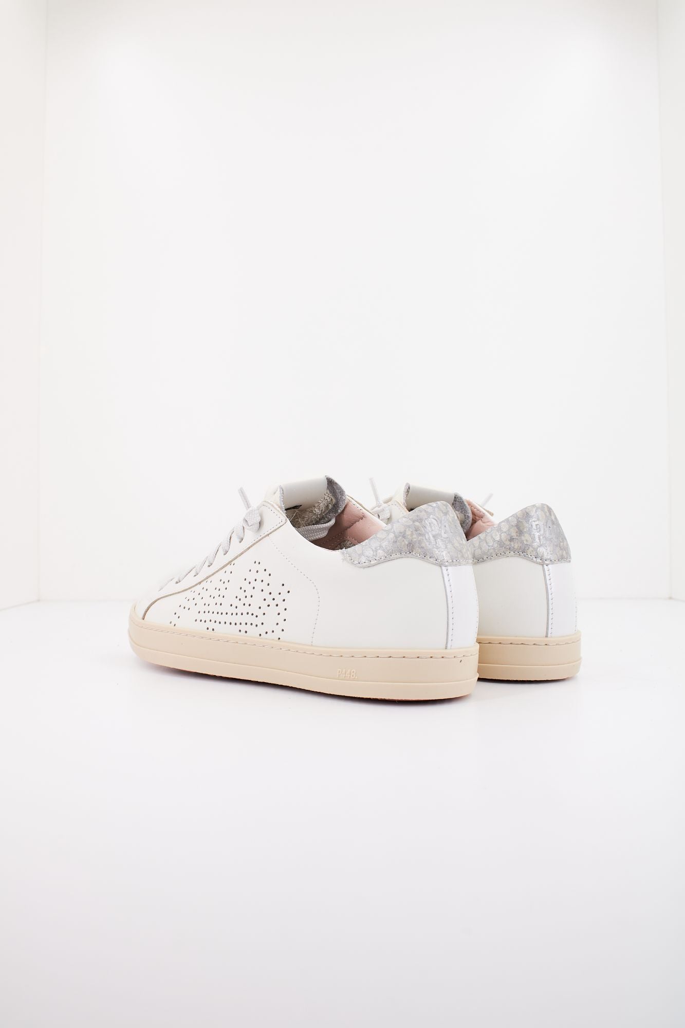 P448 JOHNW en color BLANCO (3)