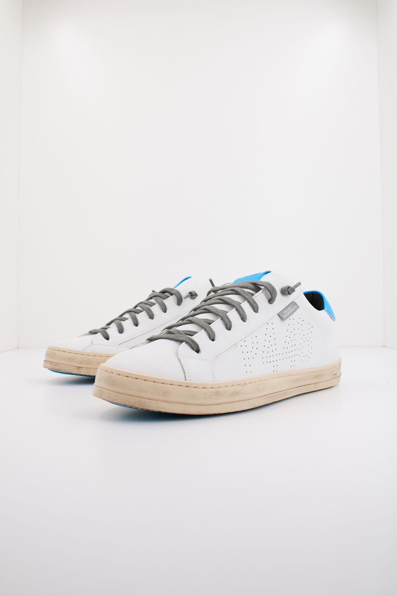 P448 F23JOHN en color BLANCO (2)