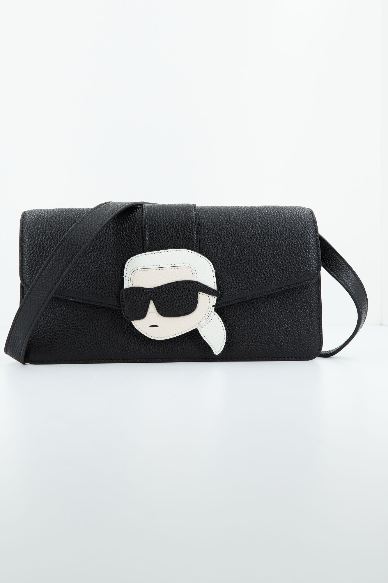 KARL LAGERFELD K/IKONIK 2.0 LEA FLP SB GR en color NEGRO (1)