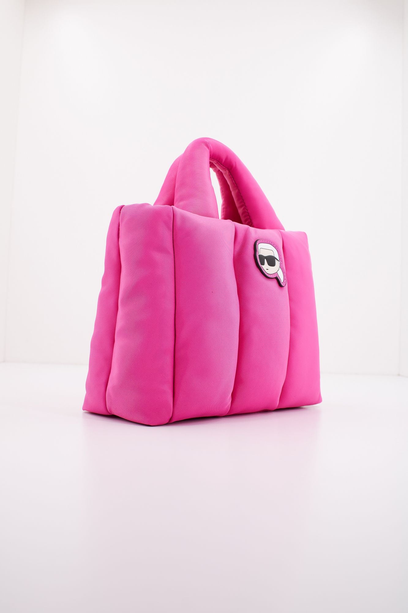 KARL LAGERFELD K/IKONIK 2.0 NYLON PUFF S en color ROSA (2)