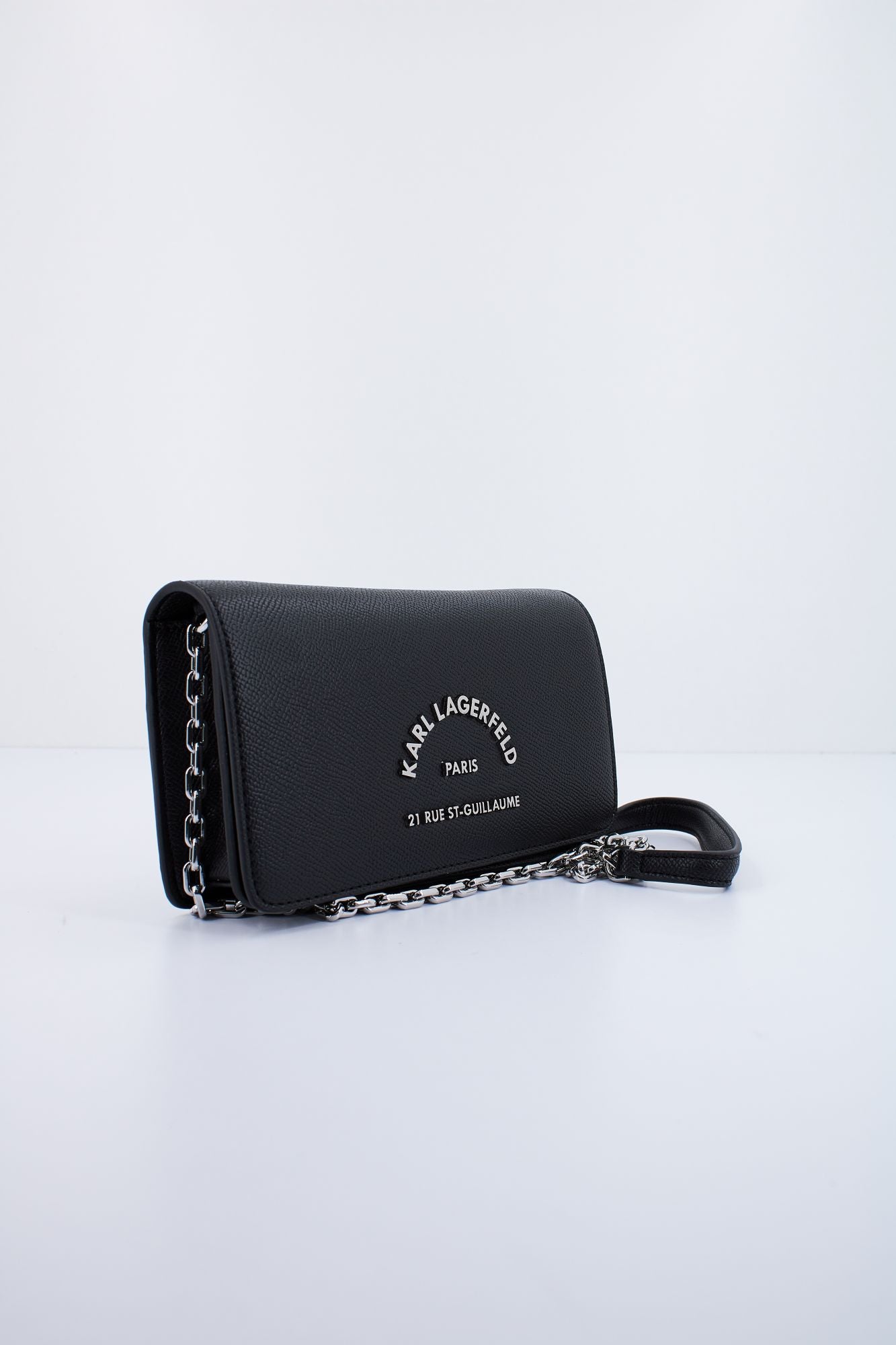 KARL LAGERFELD METAL FLAP POC en color NEGRO (2)