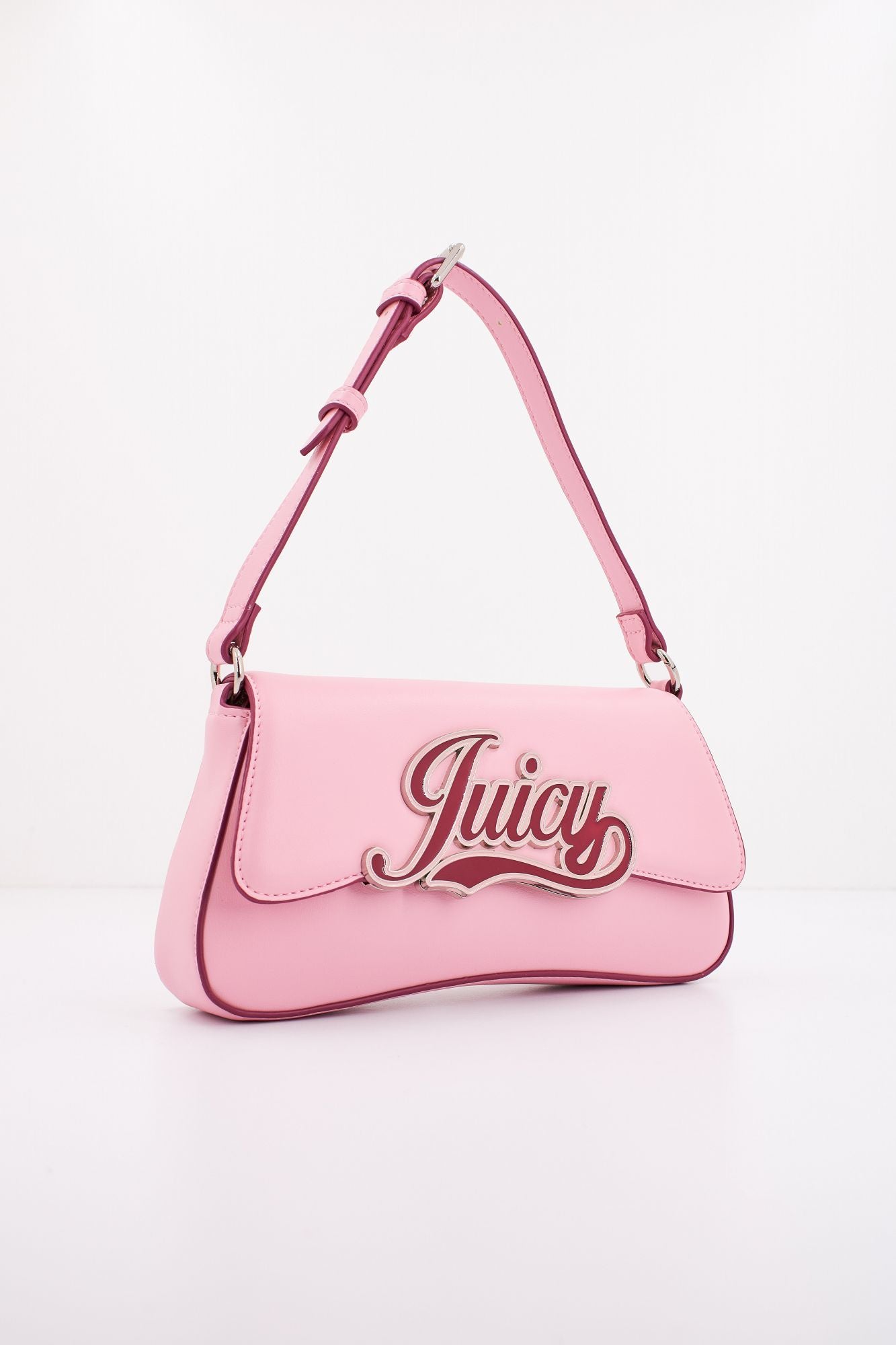 JUICY COUTURE RIHANNA FLAP BAG PU en color ROSA (2)