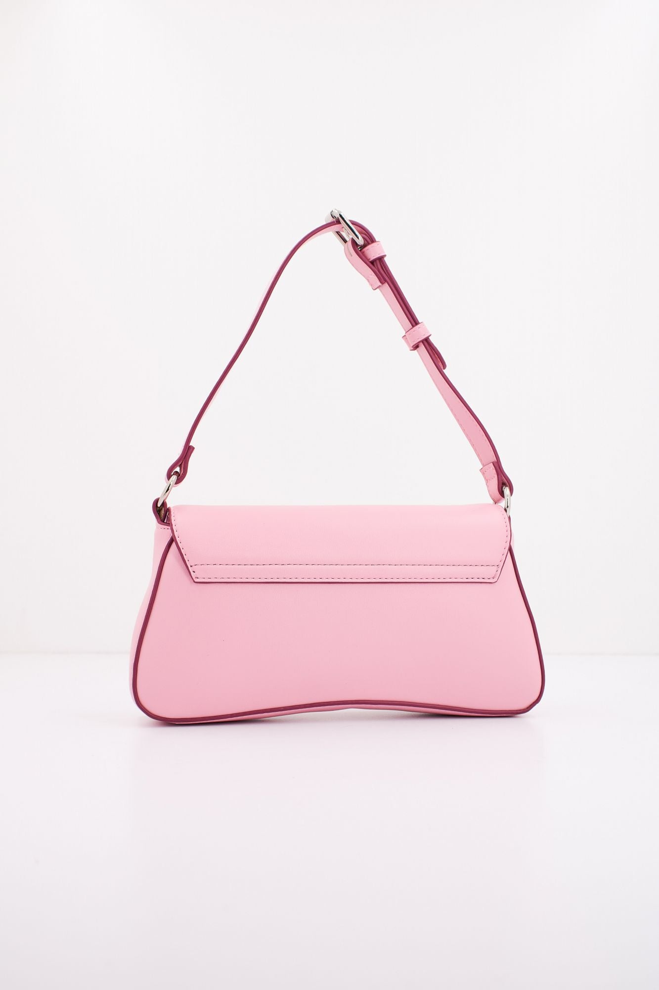JUICY COUTURE RIHANNA FLAP BAG PU en color ROSA (3)