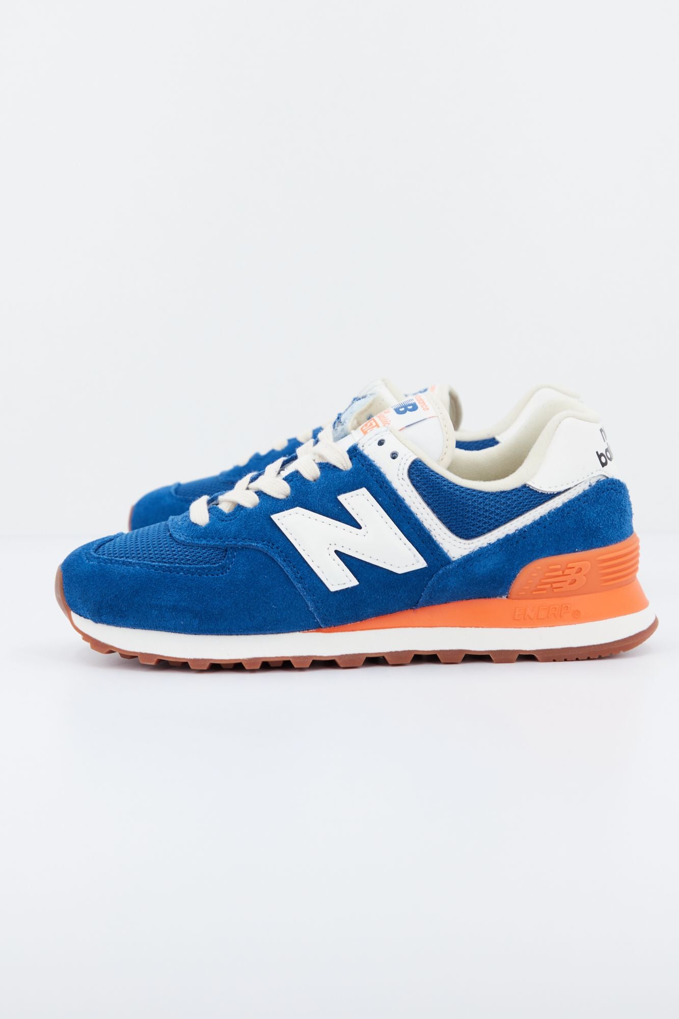 NEW BALANCE WL574 VA2 en color AZUL (2)