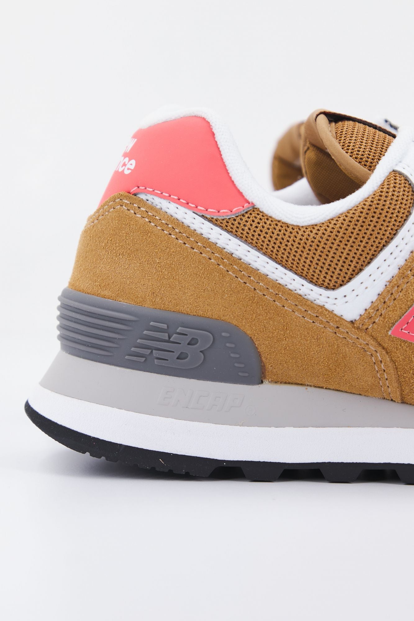 NEW BALANCE WL574 HA2 en color MARRON (4)