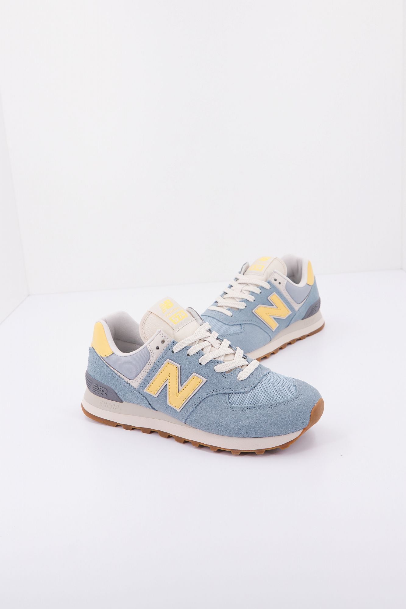 NEW BALANCE WL574 RCC en color AZUL (2)