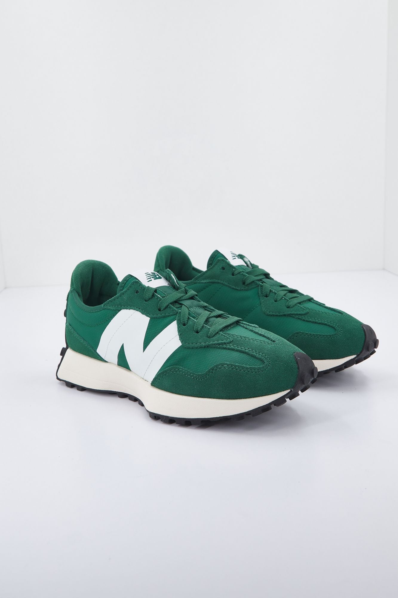 NEW BALANCE GB LIFESTYLE en color VERDE (3)