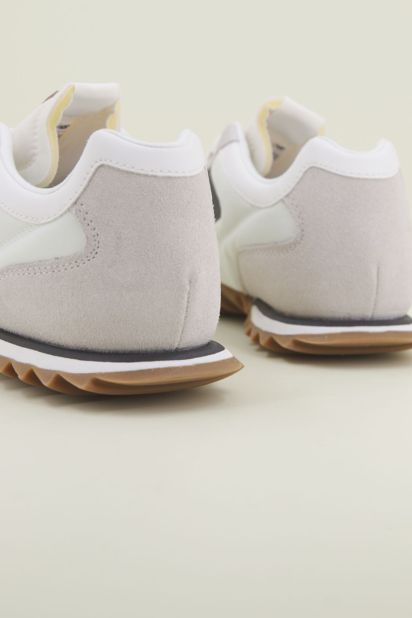 NEW BALANCE URC30 AI LIFESTYLE en color MULTICOLOR (3)