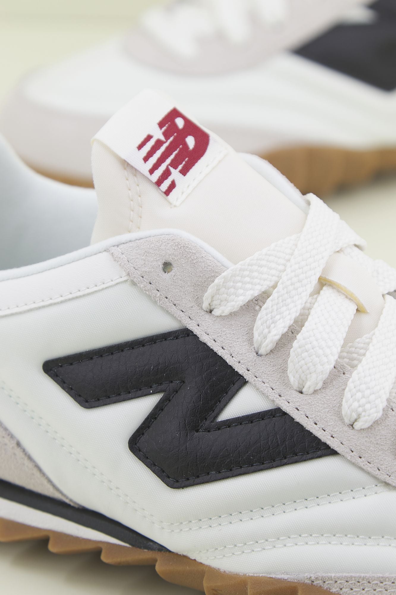 NEW BALANCE URC30 AI LIFESTYLE en color MULTICOLOR (4)