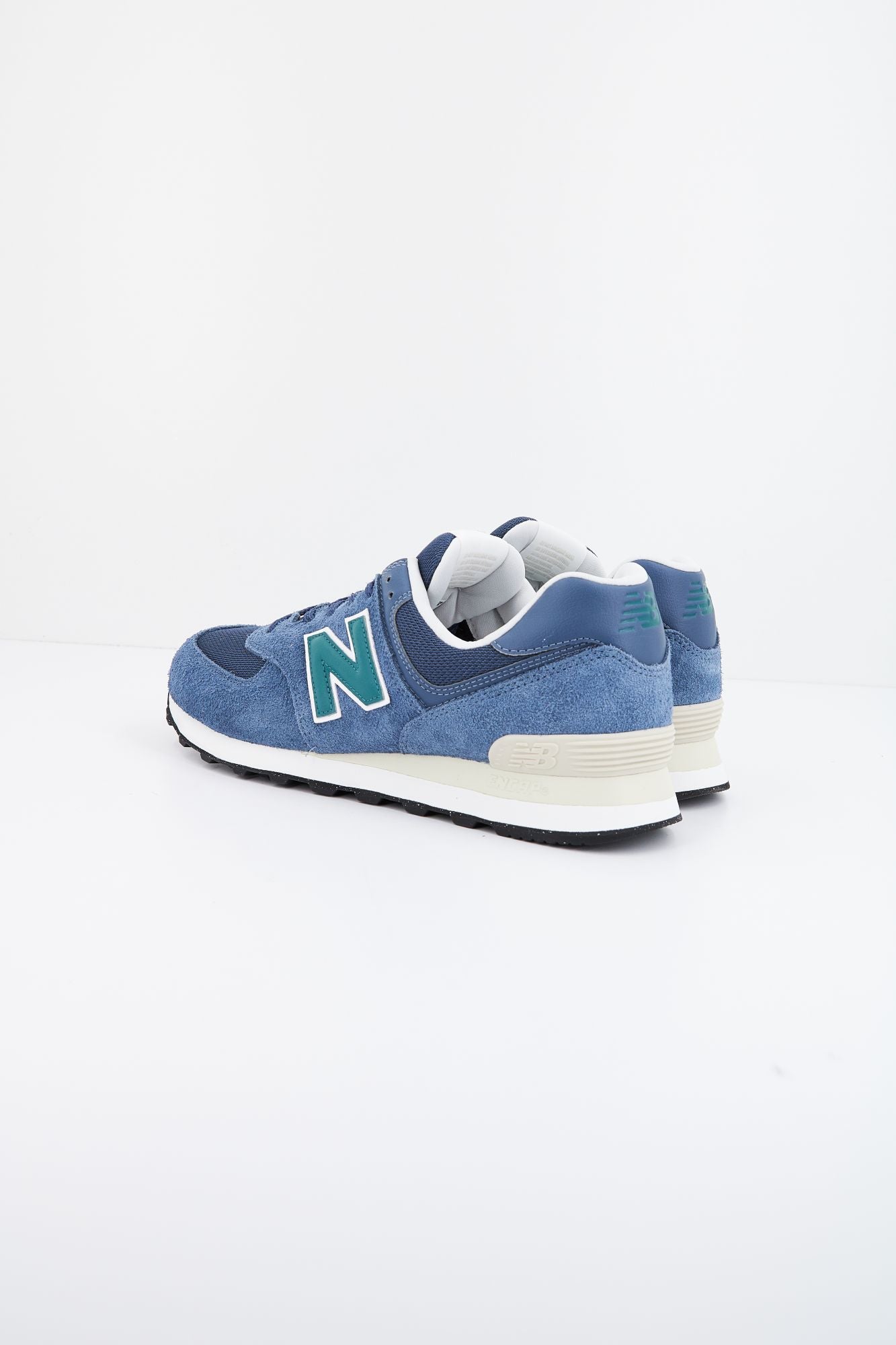 NEW BALANCE U574 SNG en color AZUL (3)