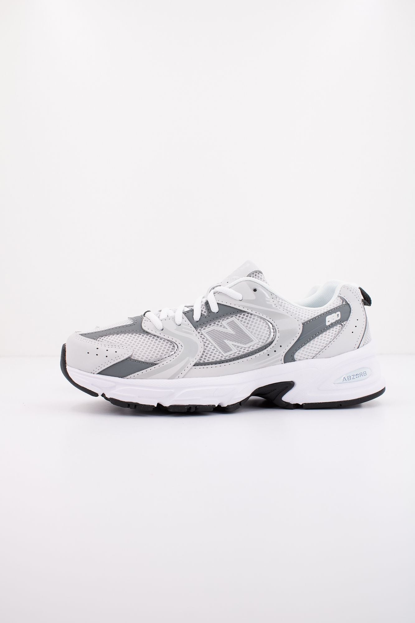 NEW BALANCE GR530 CB en color GRIS (1)
