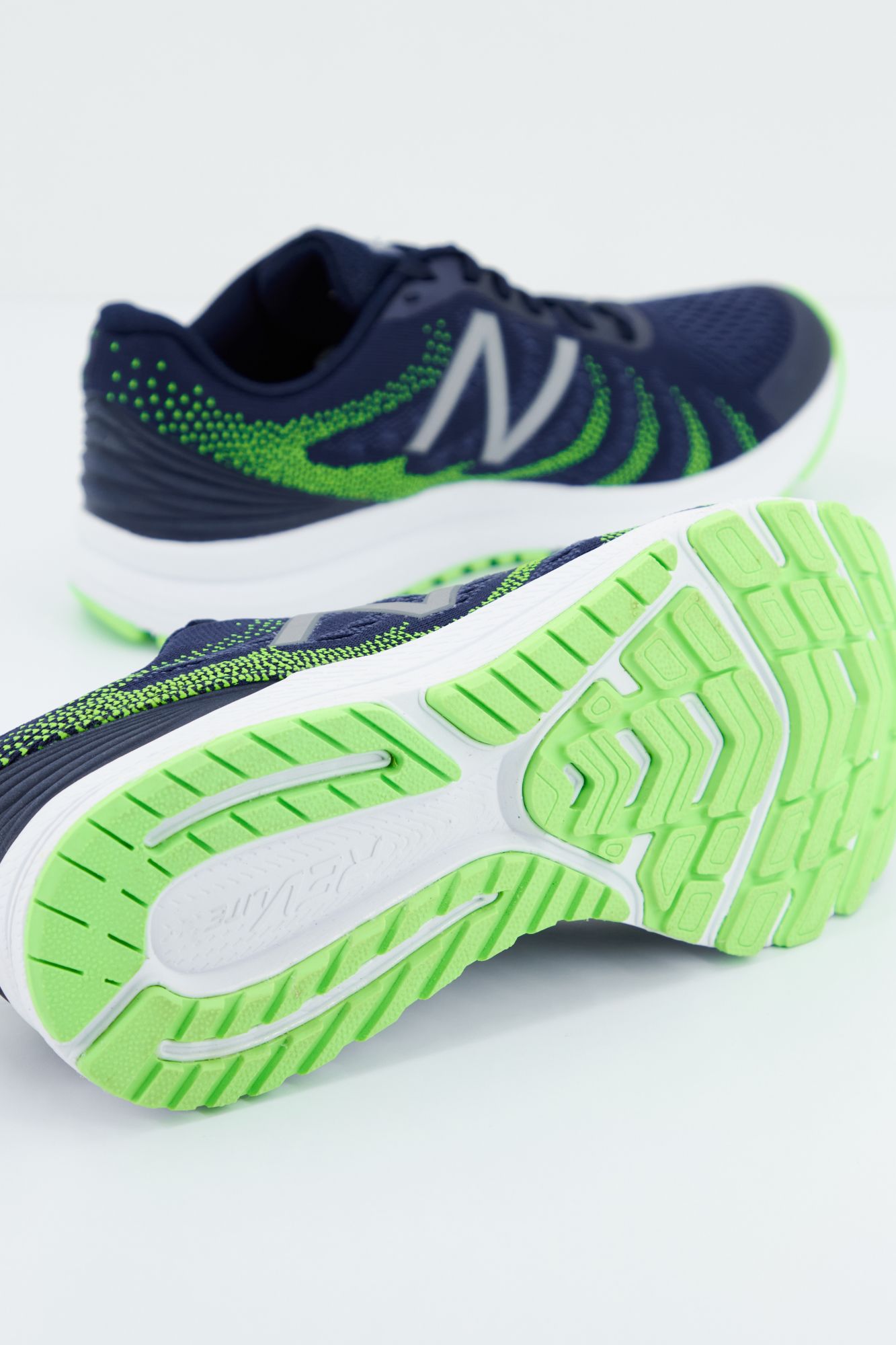 NEW BALANCE MRUSH NL3 en color AZUL (4)