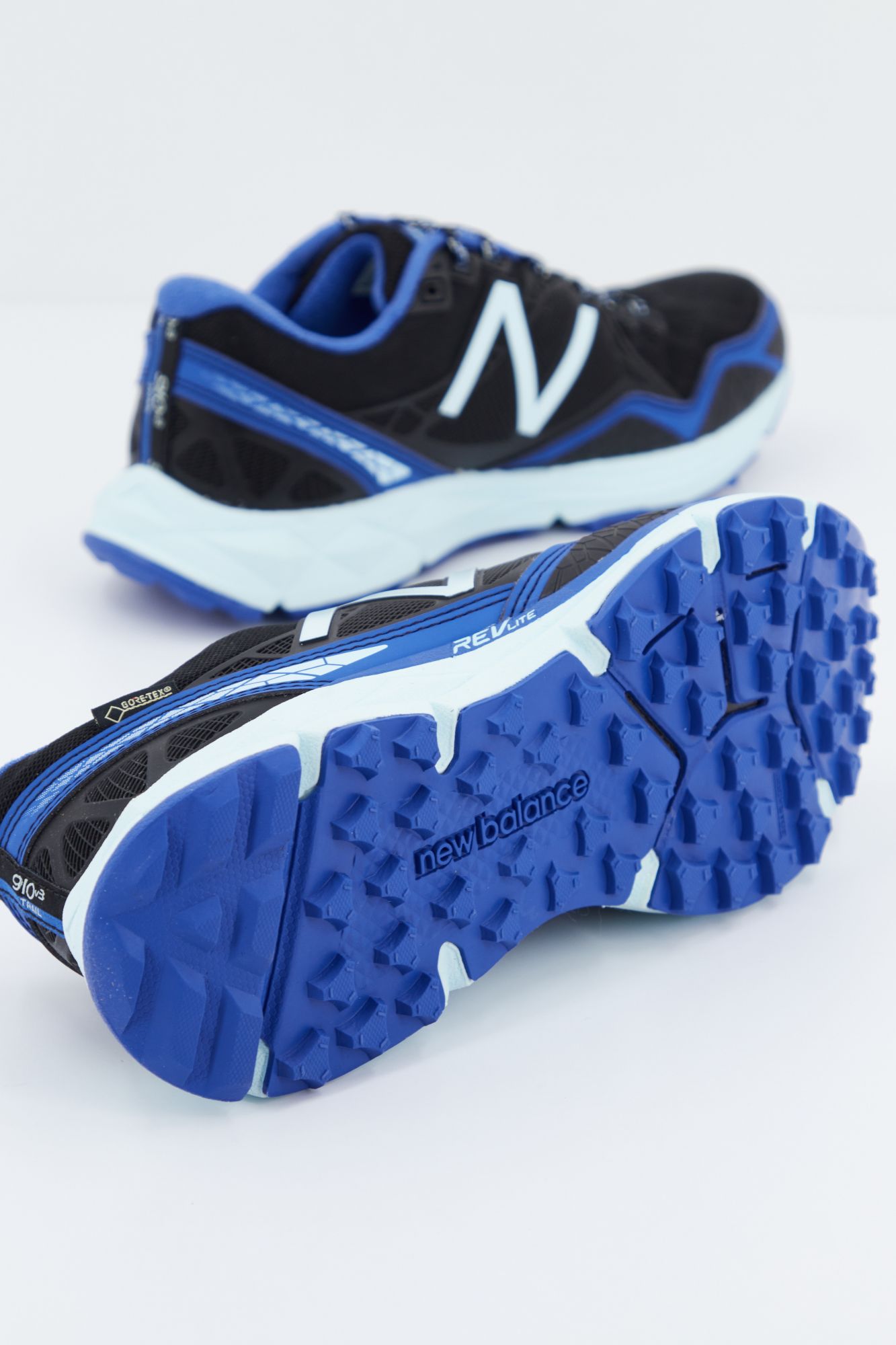 NEW BALANCE WT910 GX3 en color AZUL (4)