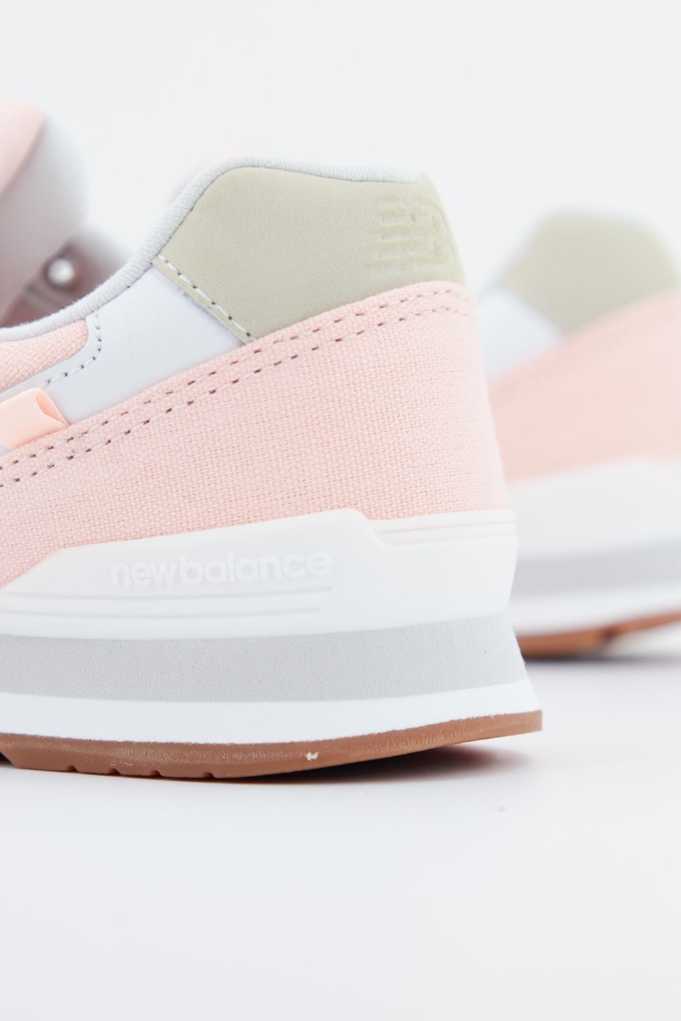 NEW BALANCE WL996 WCA en color ROSA (4)