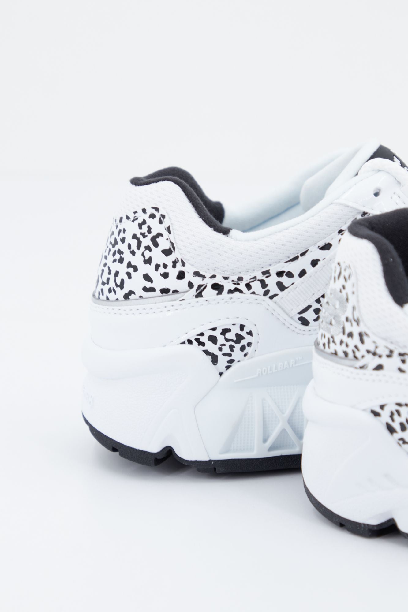 NEW BALANCE WL850 LBC en color BLANCO (3)