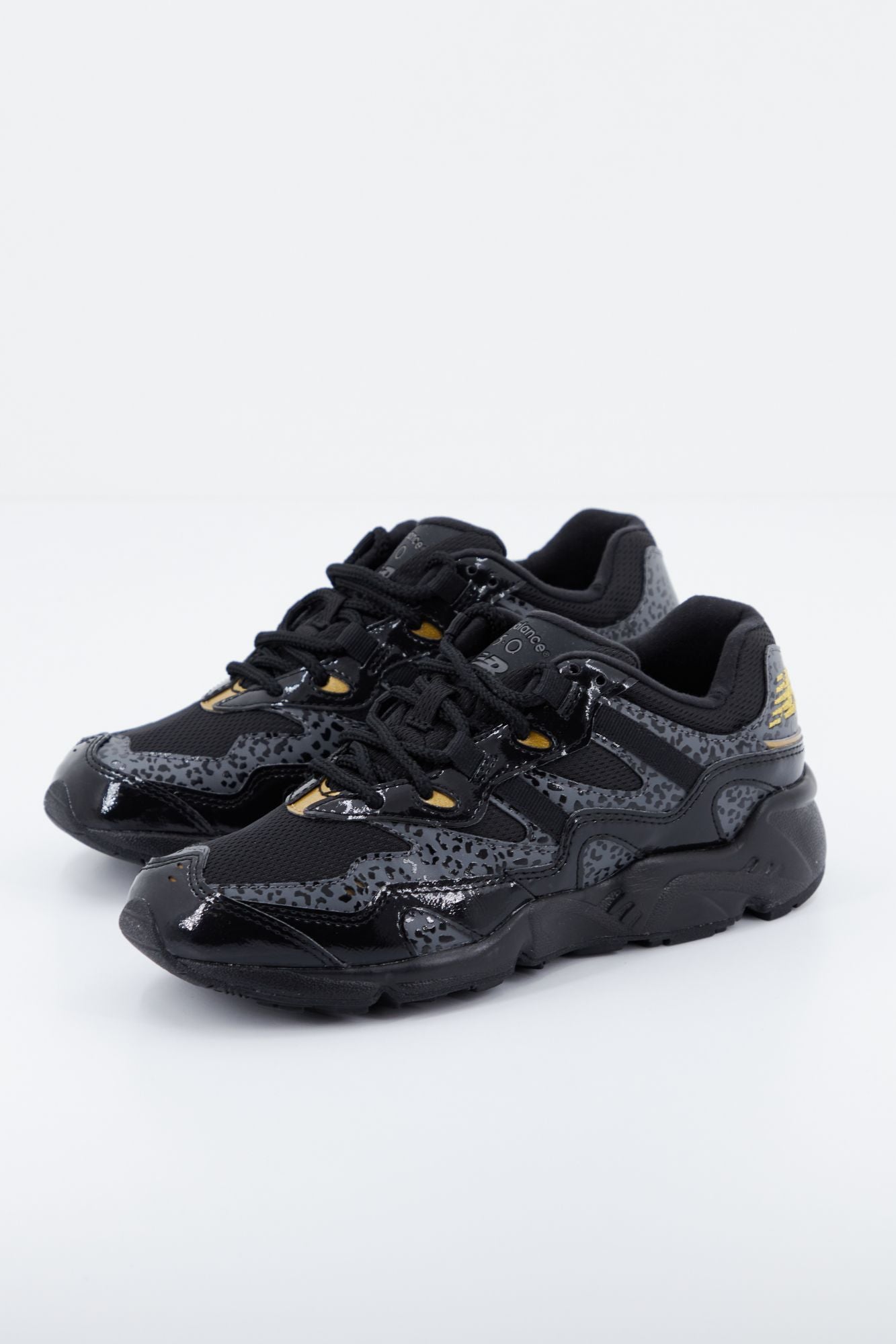 NEW BALANCE WL850 LBD en color NEGRO (1)