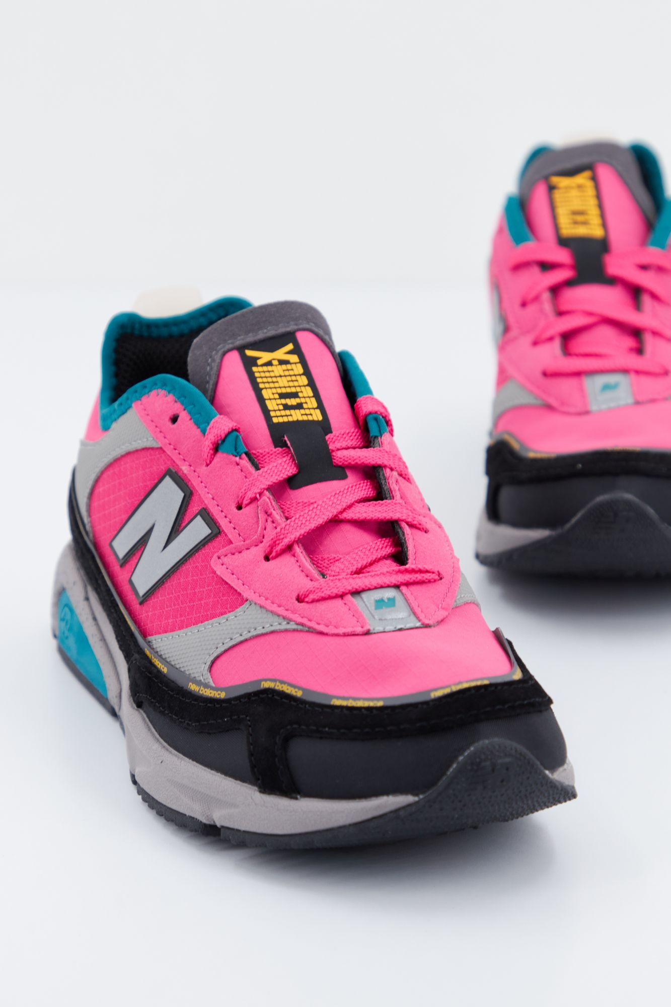 NEW BALANCE WSXRC RP en color ROSA (4)