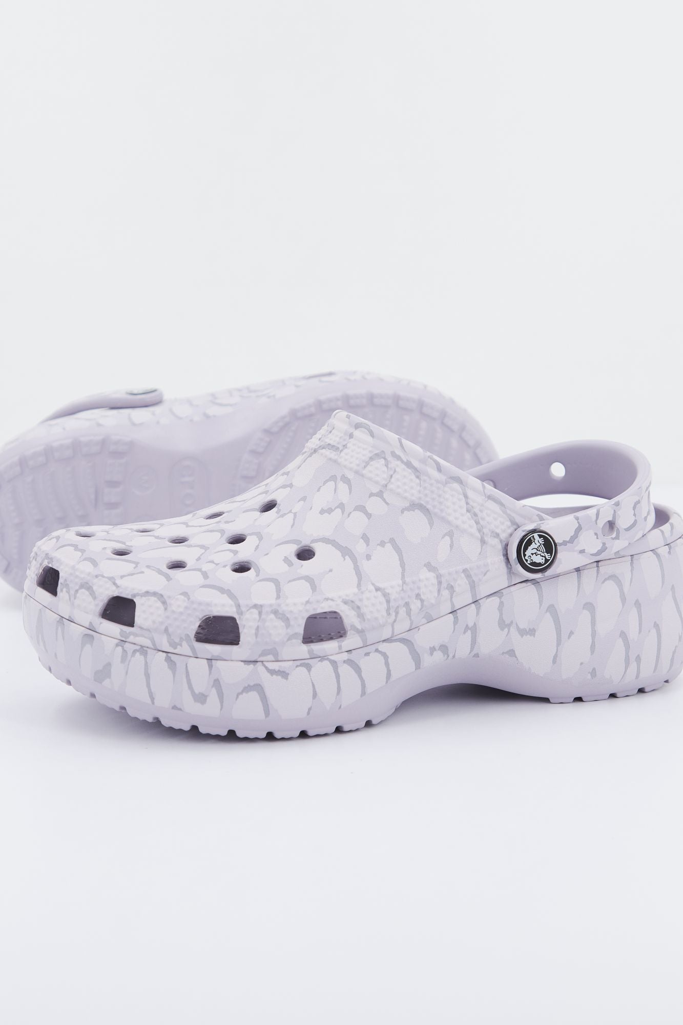 CROCS CLASSIC PLATFORM 4 HER CLOG en color VIOLETA (1)