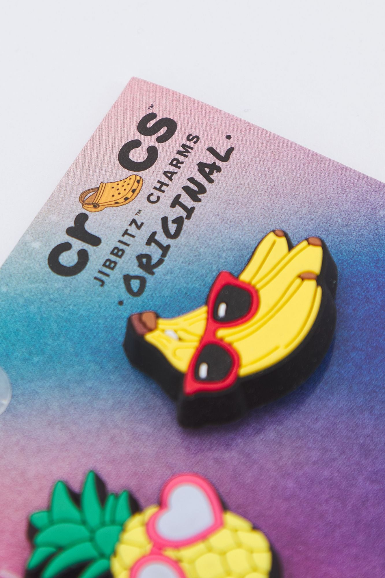 CROCS JIBBITZ CUTE FRUIT WITH SUNNIES 5 en color MULTICOLOR (2)