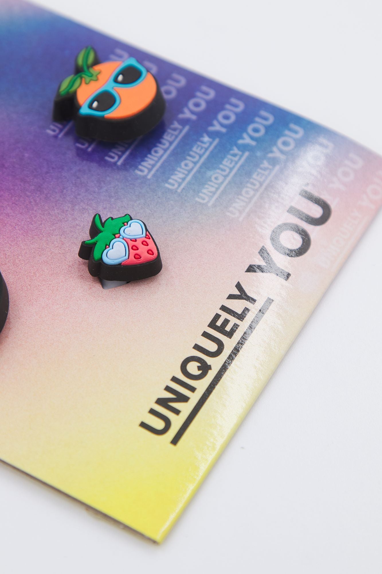 CROCS JIBBITZ CUTE FRUIT WITH SUNNIES 5 en color MULTICOLOR (3)