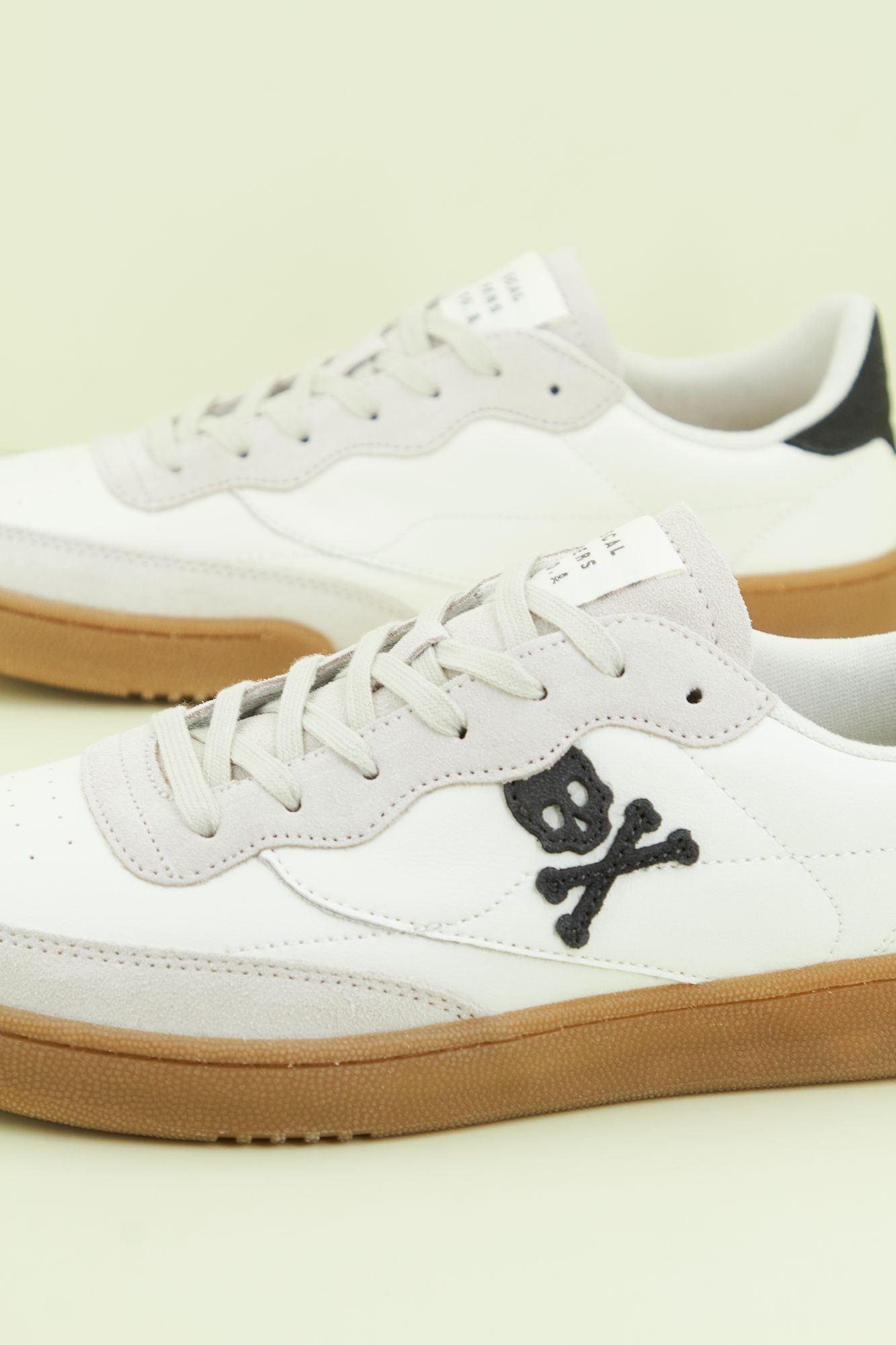 SCALPERS FORD en color BLANCO (4)