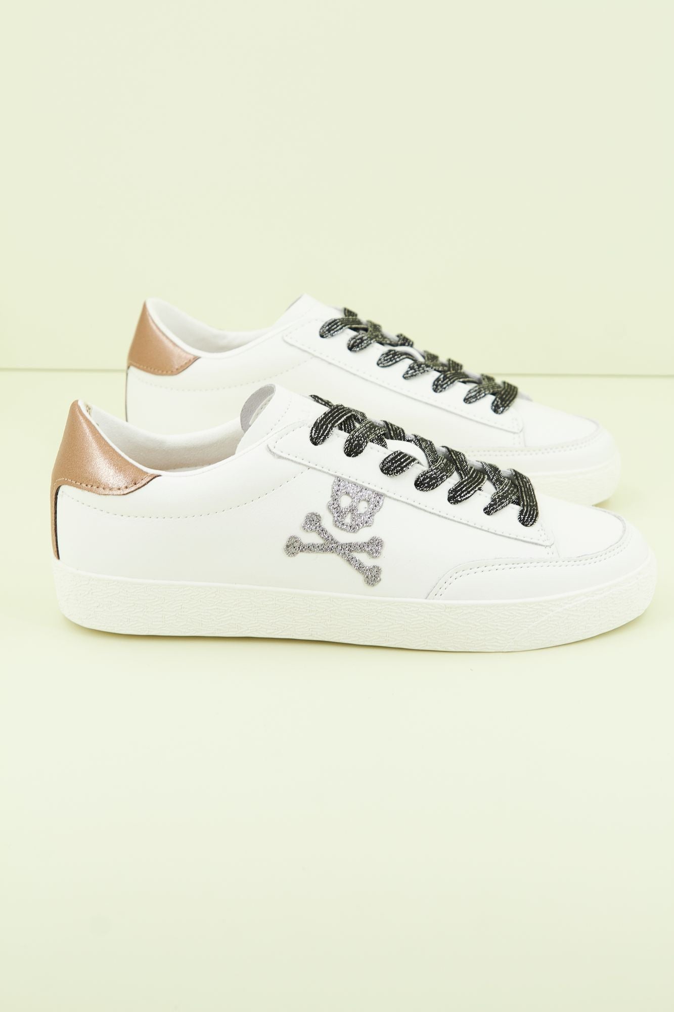 SCALPERS NEW GALA D en color BLANCO (1)