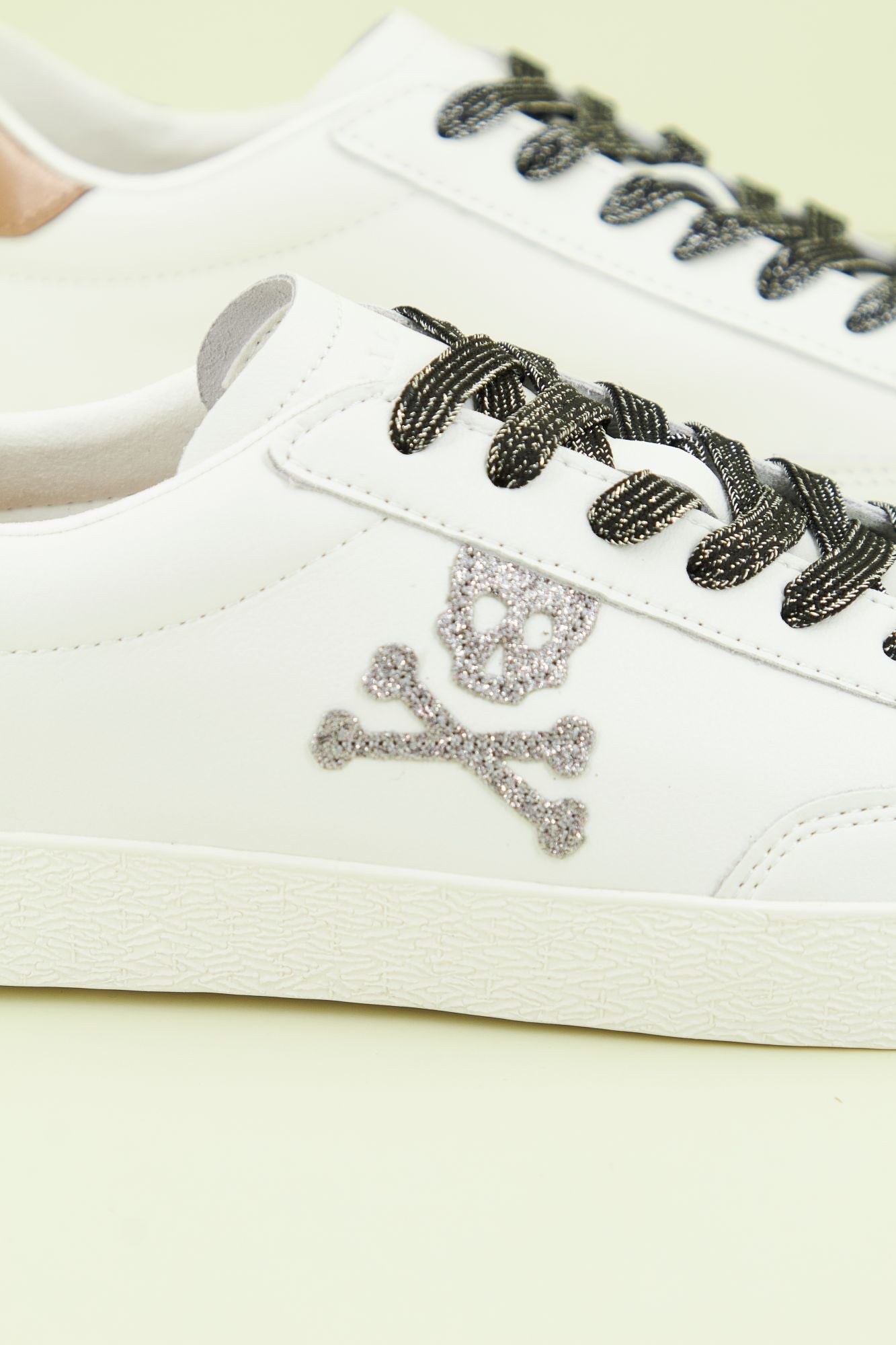 SCALPERS NEW GALA D en color BLANCO (4)