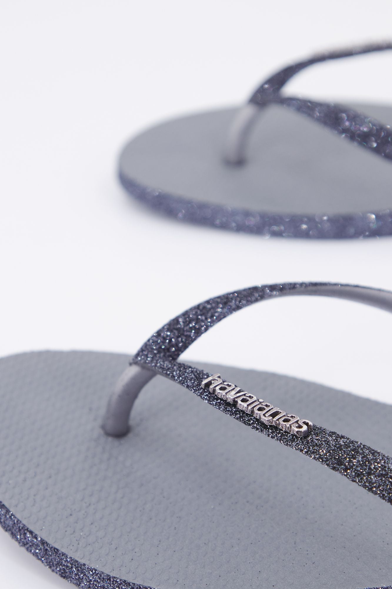 HAVAIANAS 4146093 en color GRIS (4)