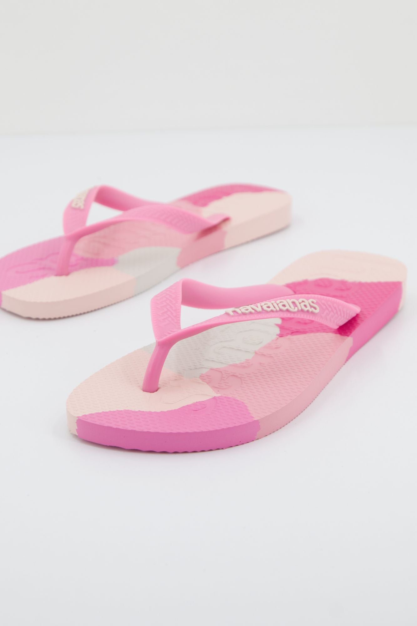 HAVAIANAS 4147526H en color ROSA (2)