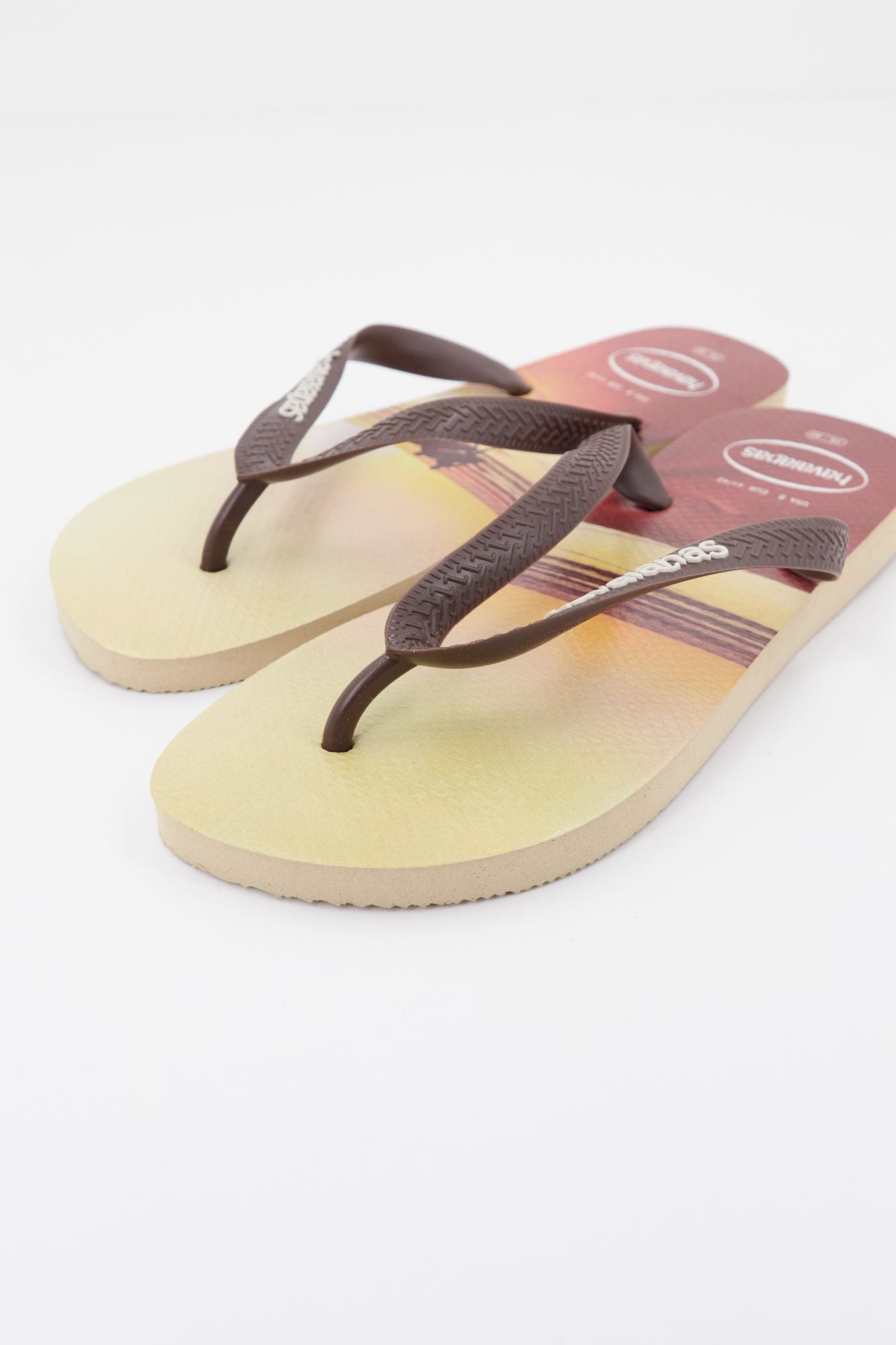 HAVAIANAS HAV. HYPE en color MARRON CLARO (2)