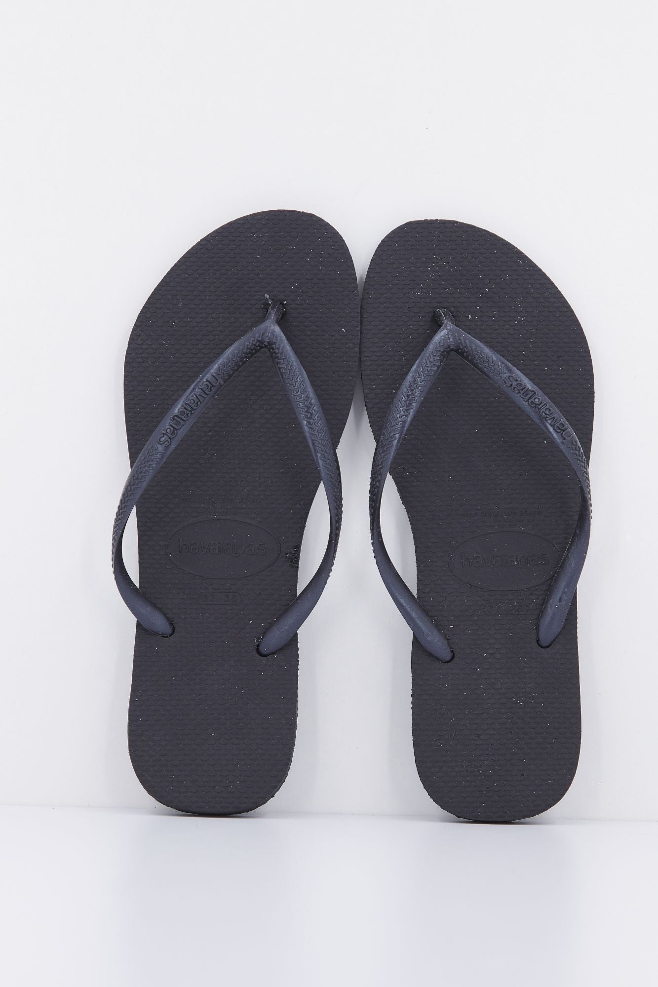HAVAIANAS 4000030 en color NEGRO (1)