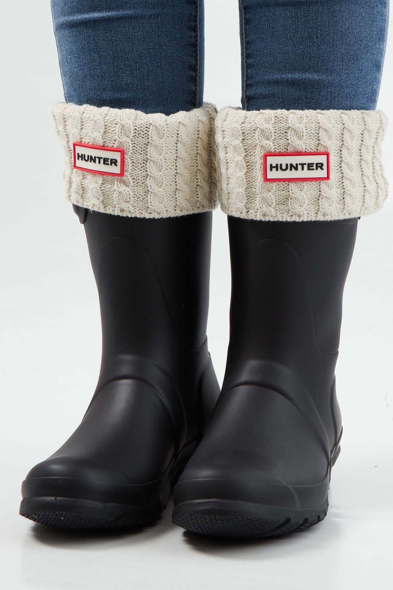 HUNTER SOCK SHORT MINI CABLE SS en color BLANCO (1)