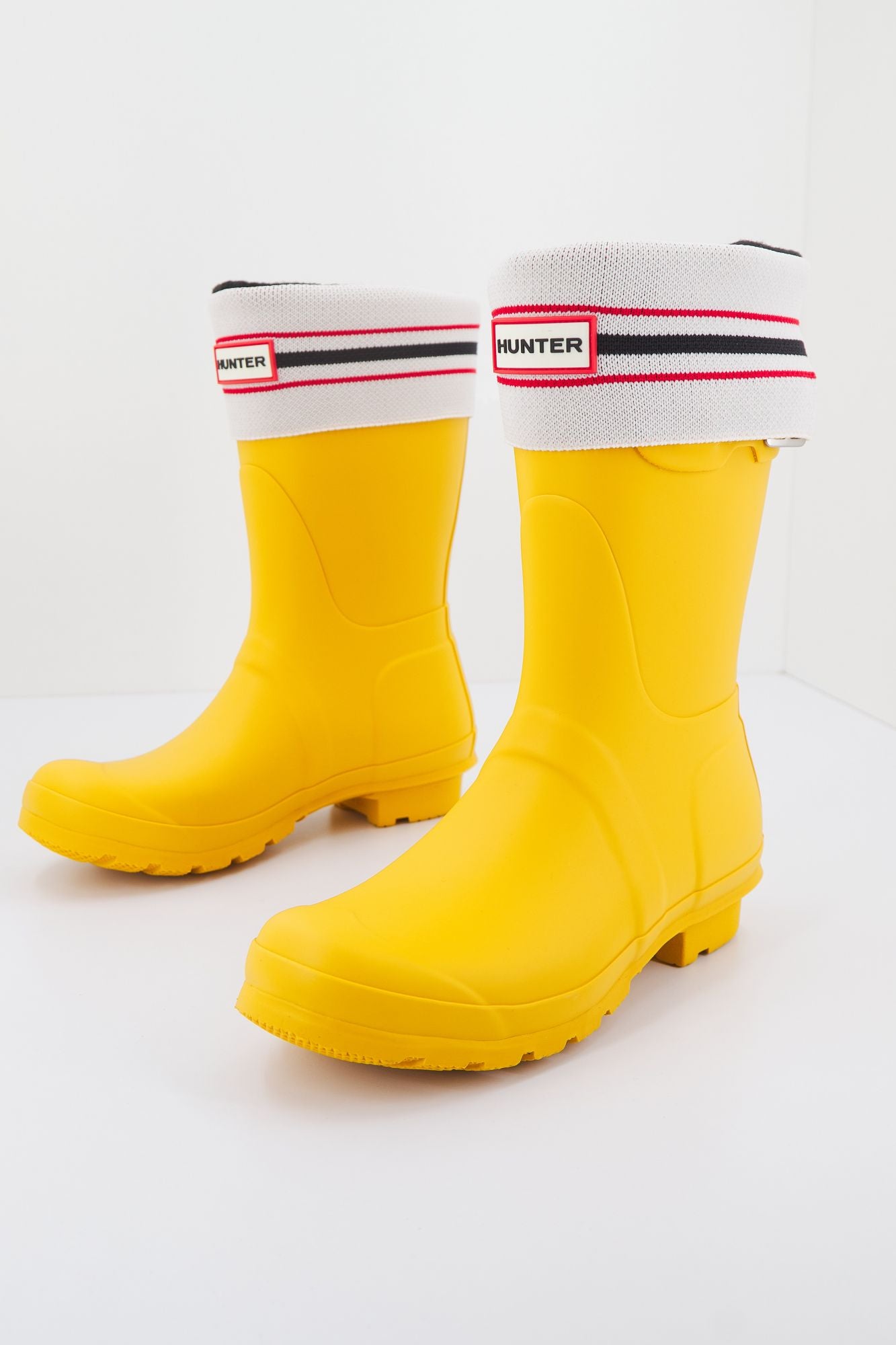 HUNTER PLAY TALL BOOT en color NEGRO (2)