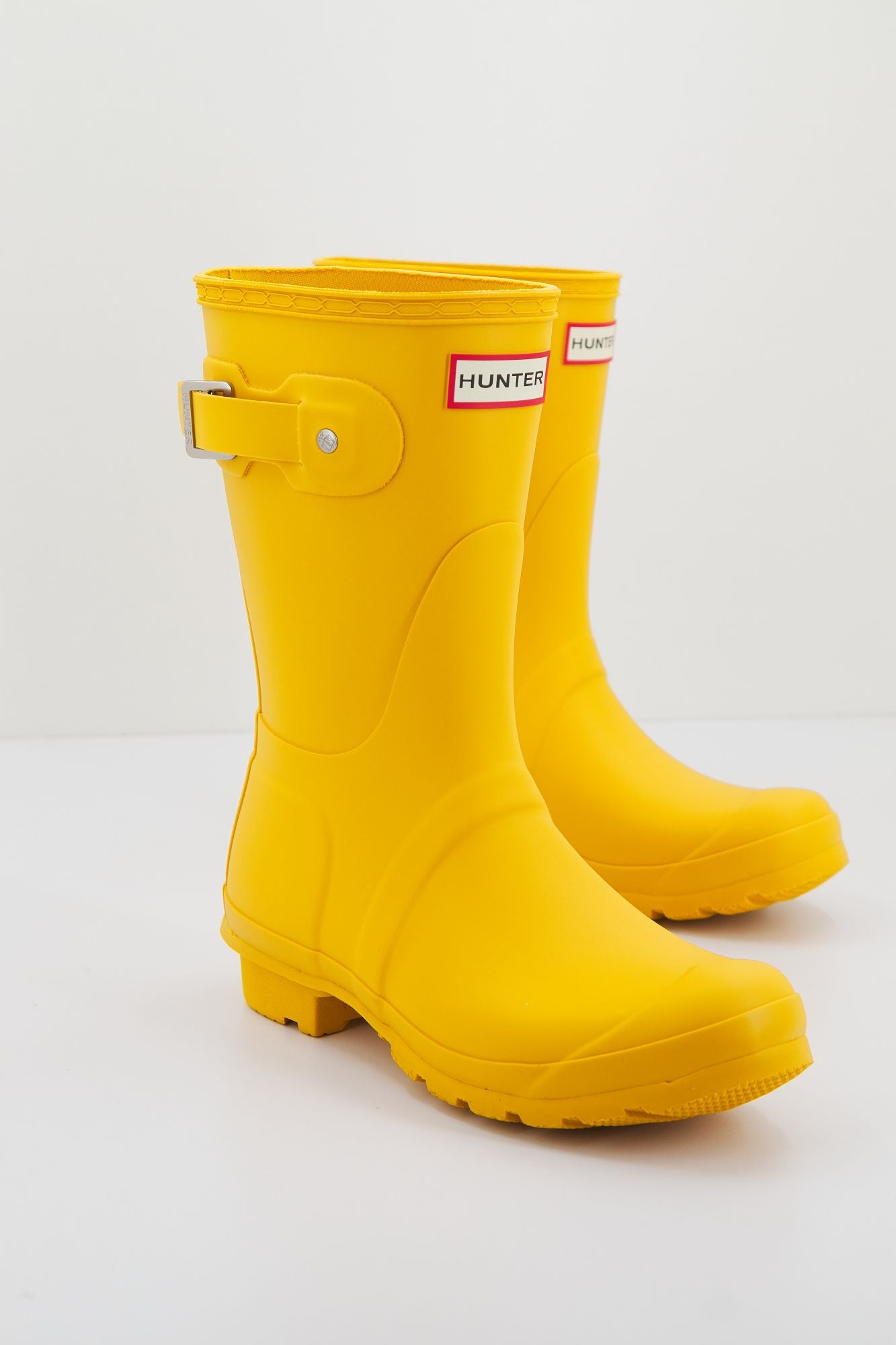 HUNTER ORIGINAL SHORT en color AMARILLO (2)