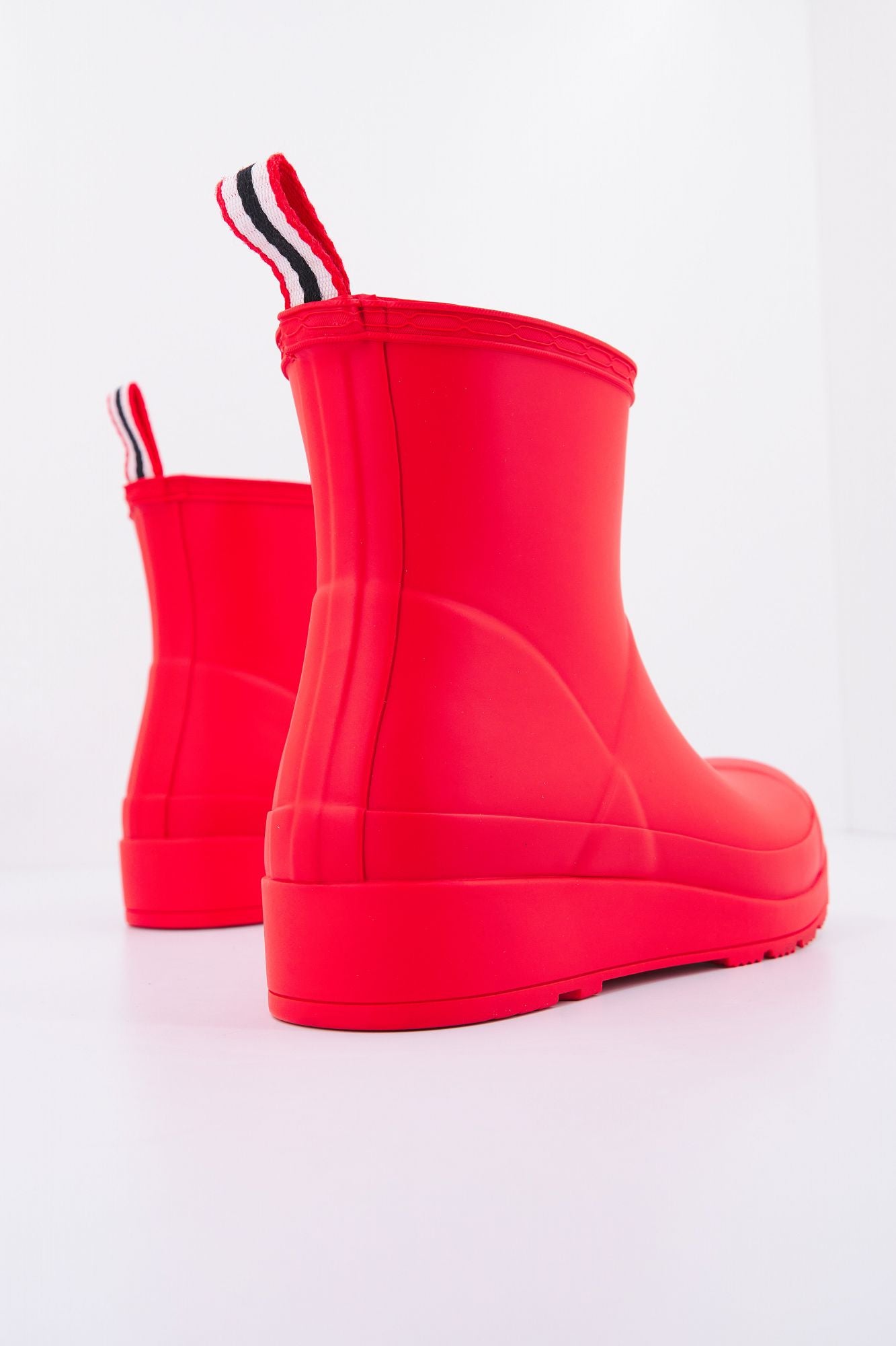 HUNTER HUNTER PLAY SHORT en color ROJO (3)