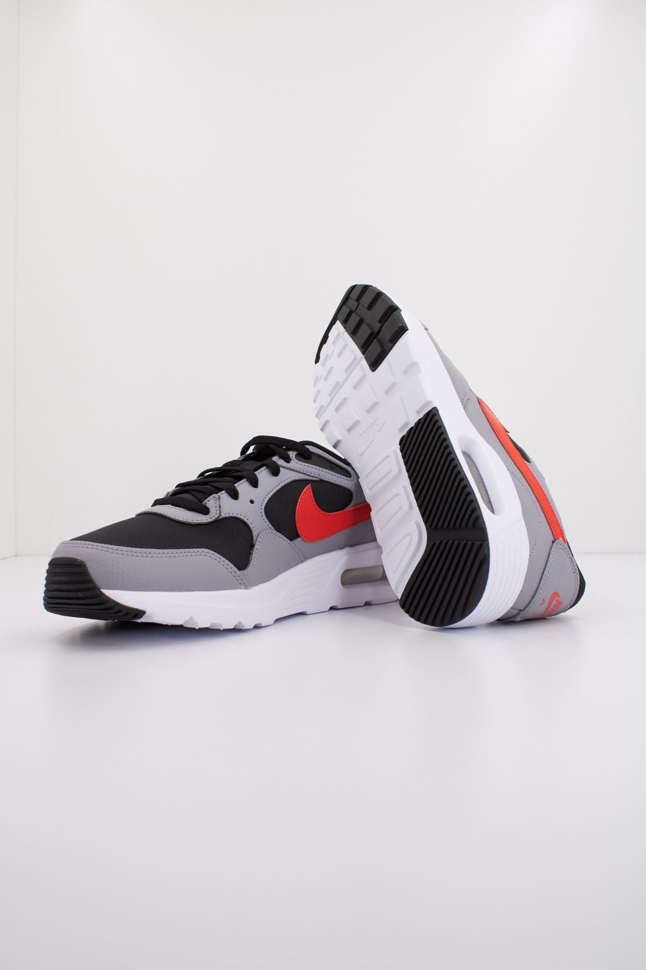 NIKE AIR MAX SC en color GRIS (4)
