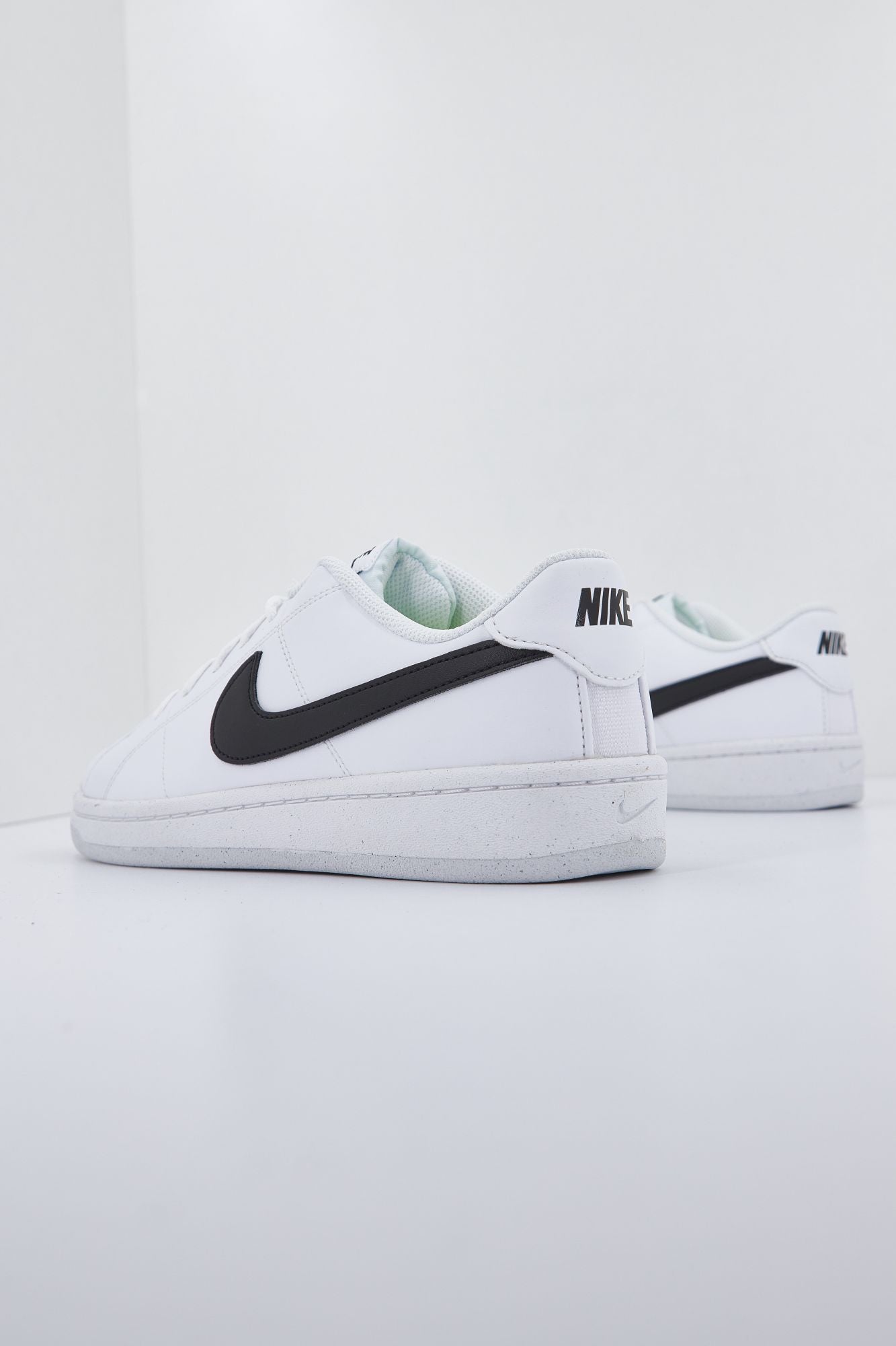 NIKE COURT ROYALE 2 en color BLANCO (3)