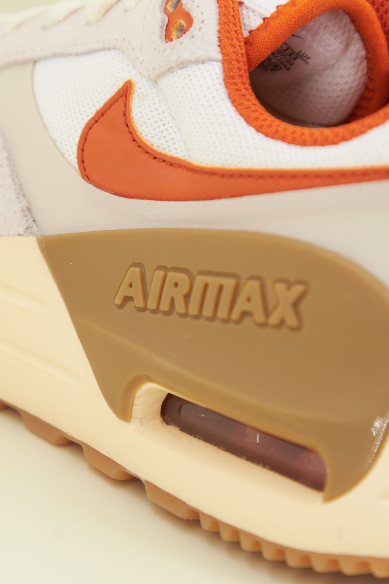 NIKE SYSTM en color NARANJA (3)