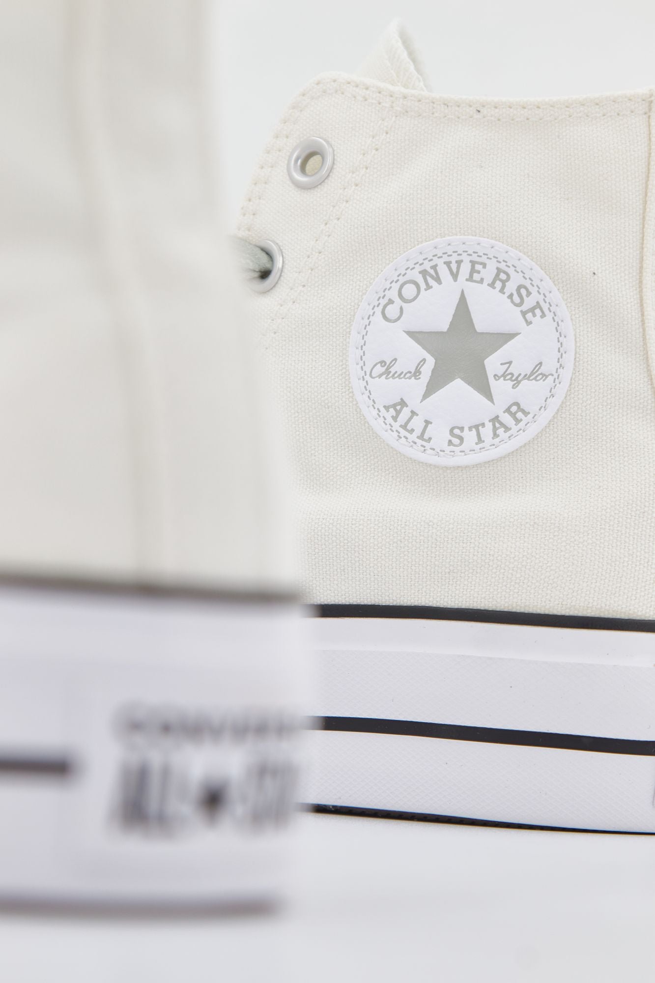CONVERSE CHUCK TAYLOR ALL STAR LIFT en color BEIS (4)