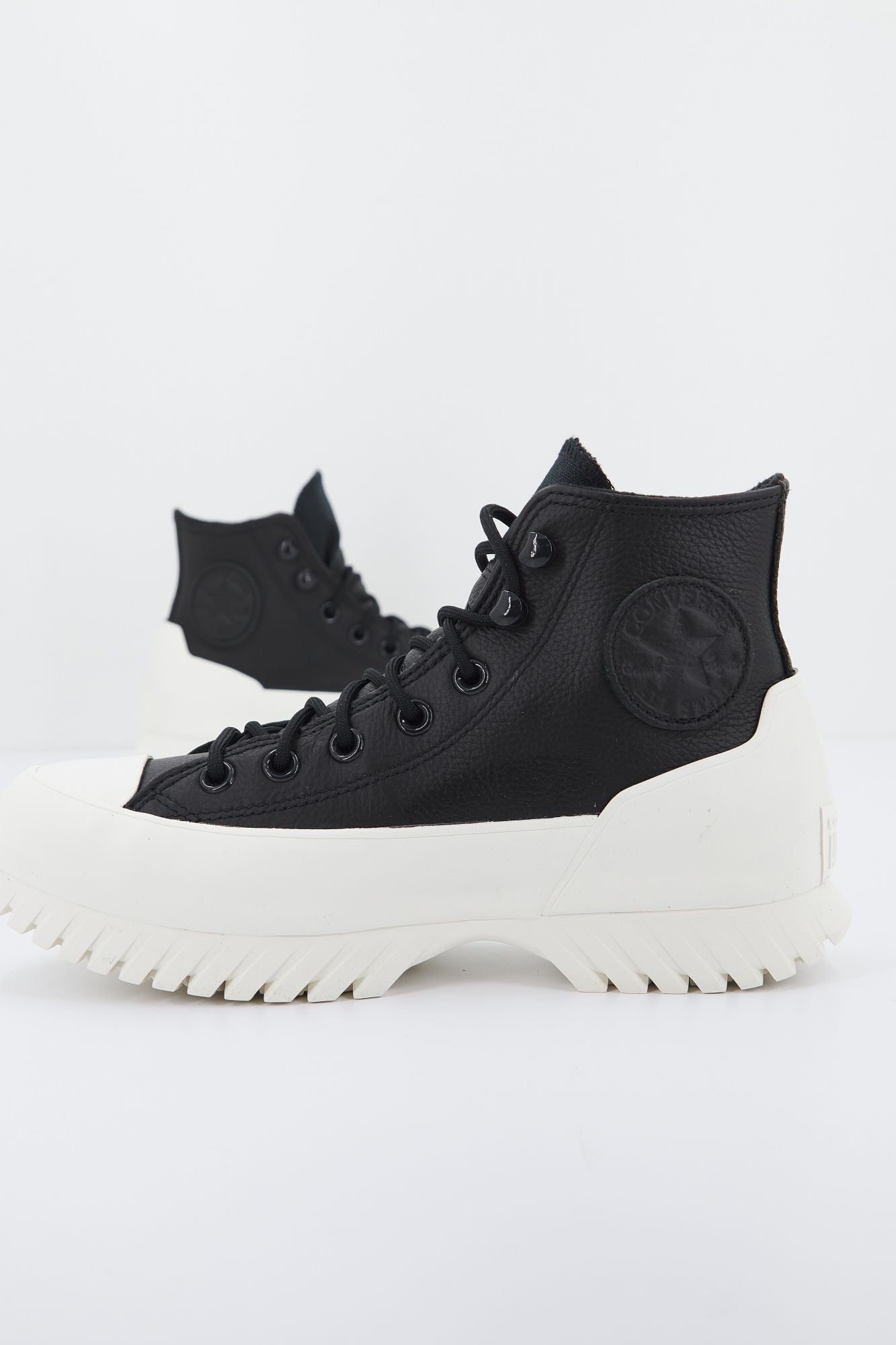 CONVERSE CHUCK TAYLOR ALL STAR LIFT WINTER 2.0 en color NEGRO (2)