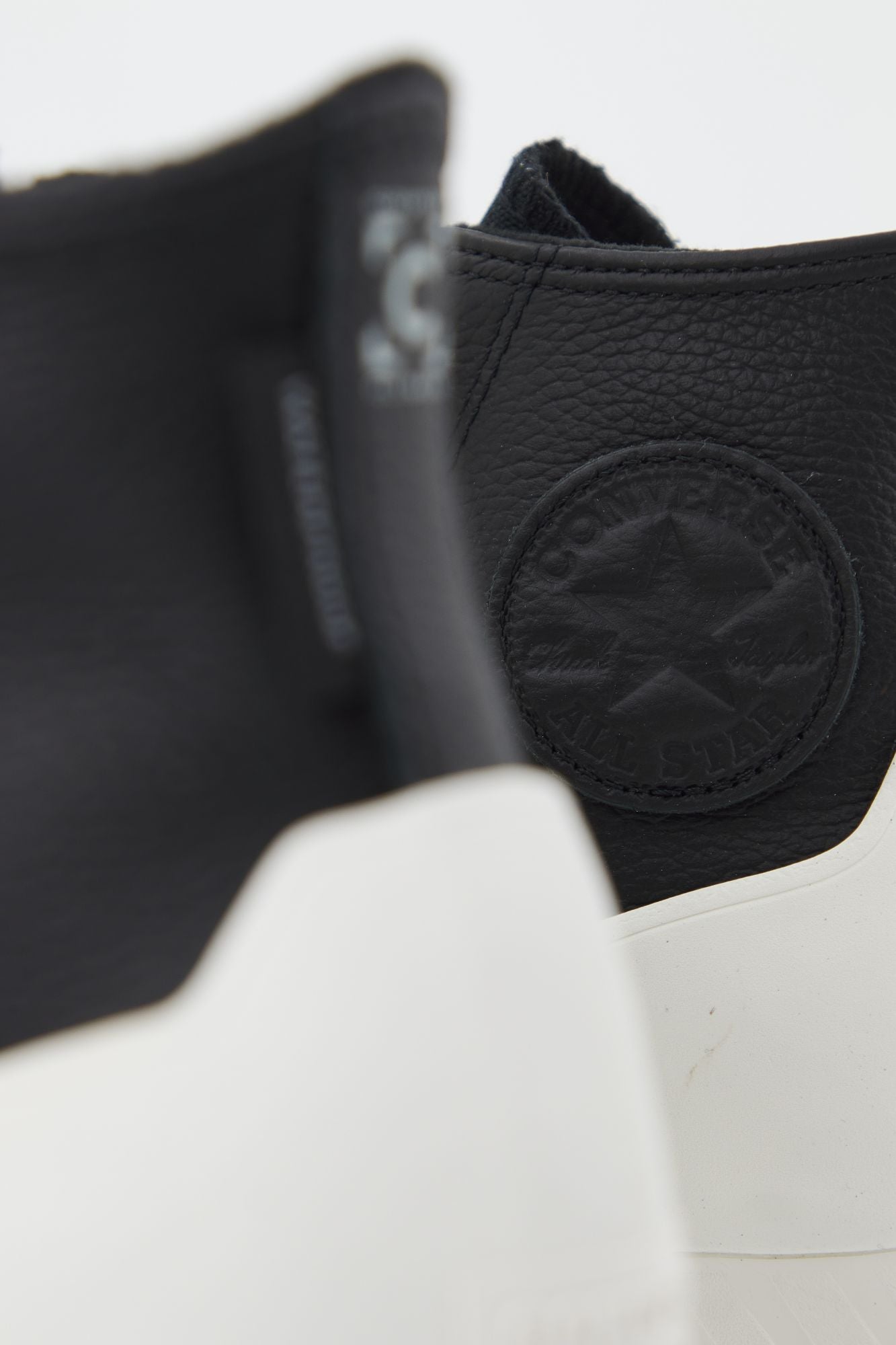 CONVERSE CHUCK TAYLOR ALL STAR LIFT WINTER 2.0 en color NEGRO (4)