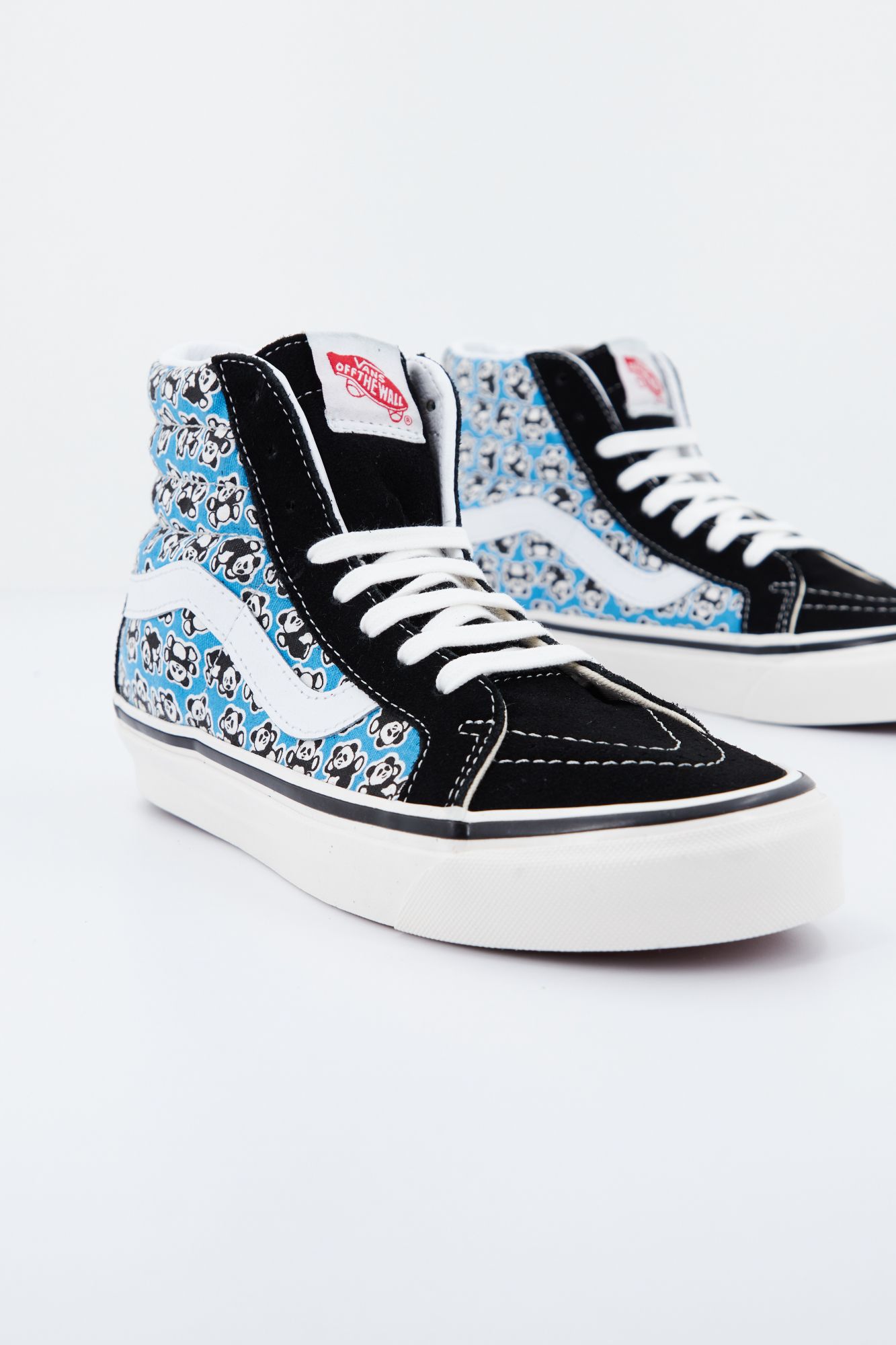 VANS UA SK8-HI 38 DX en color AZUL (1)