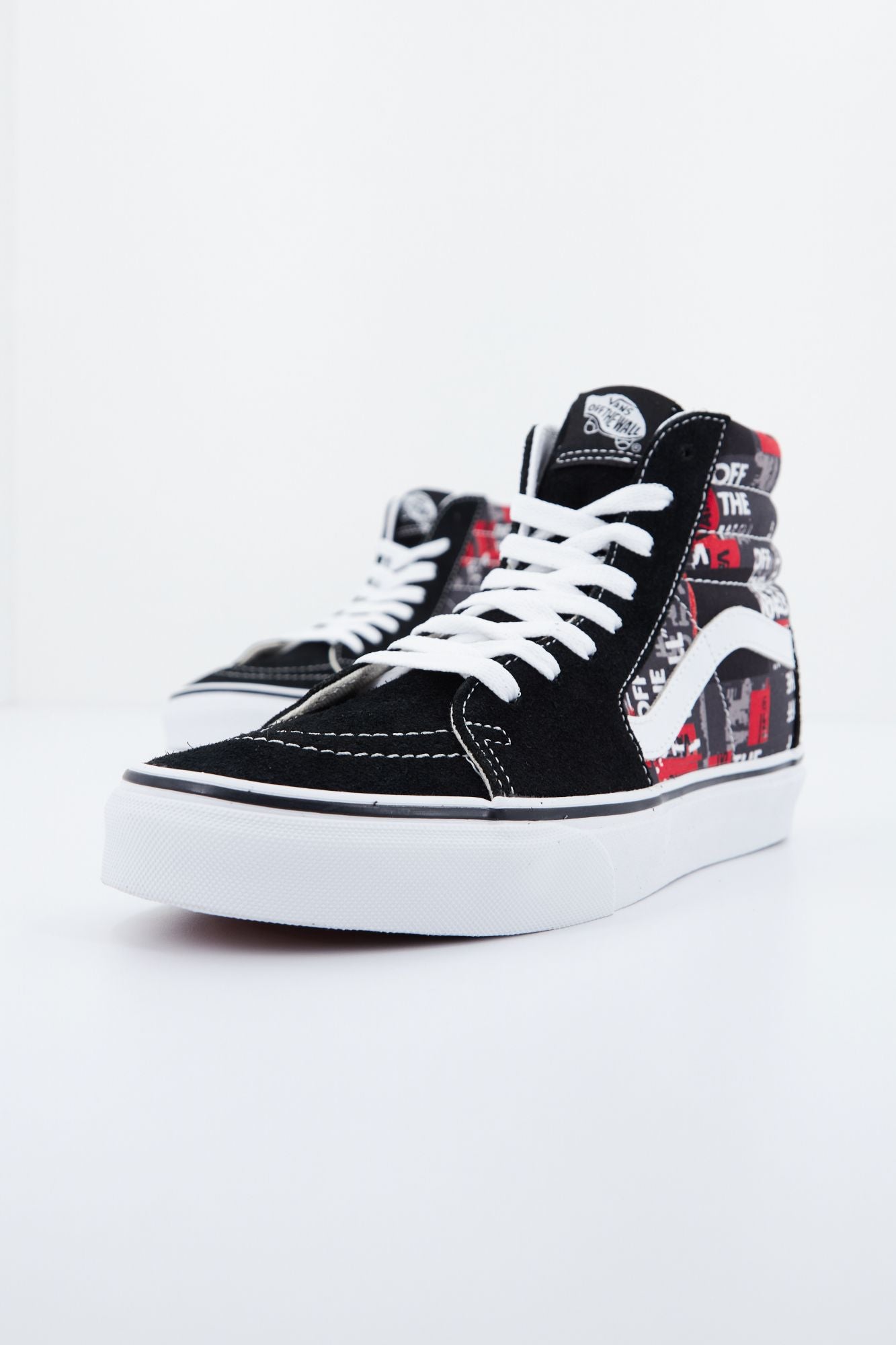 VANS UA SK8-HI en color NEGRO (3)