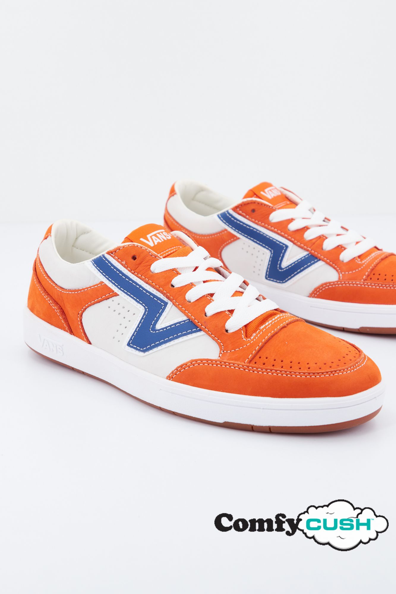 VANS UA LOWLAND CC en color NARANJA (1)