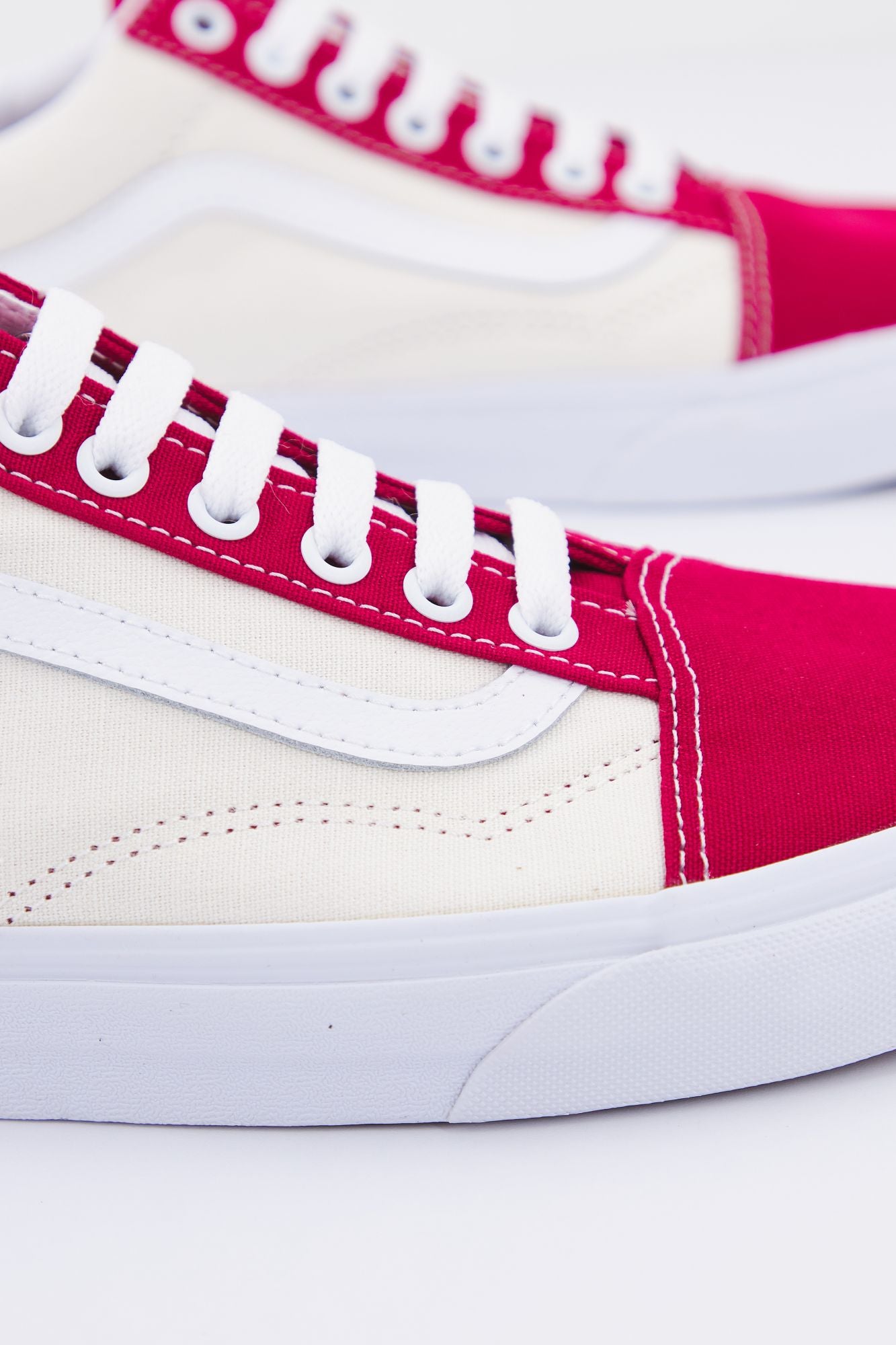 VANS UA OLD SKOOL en color BEIS (4)